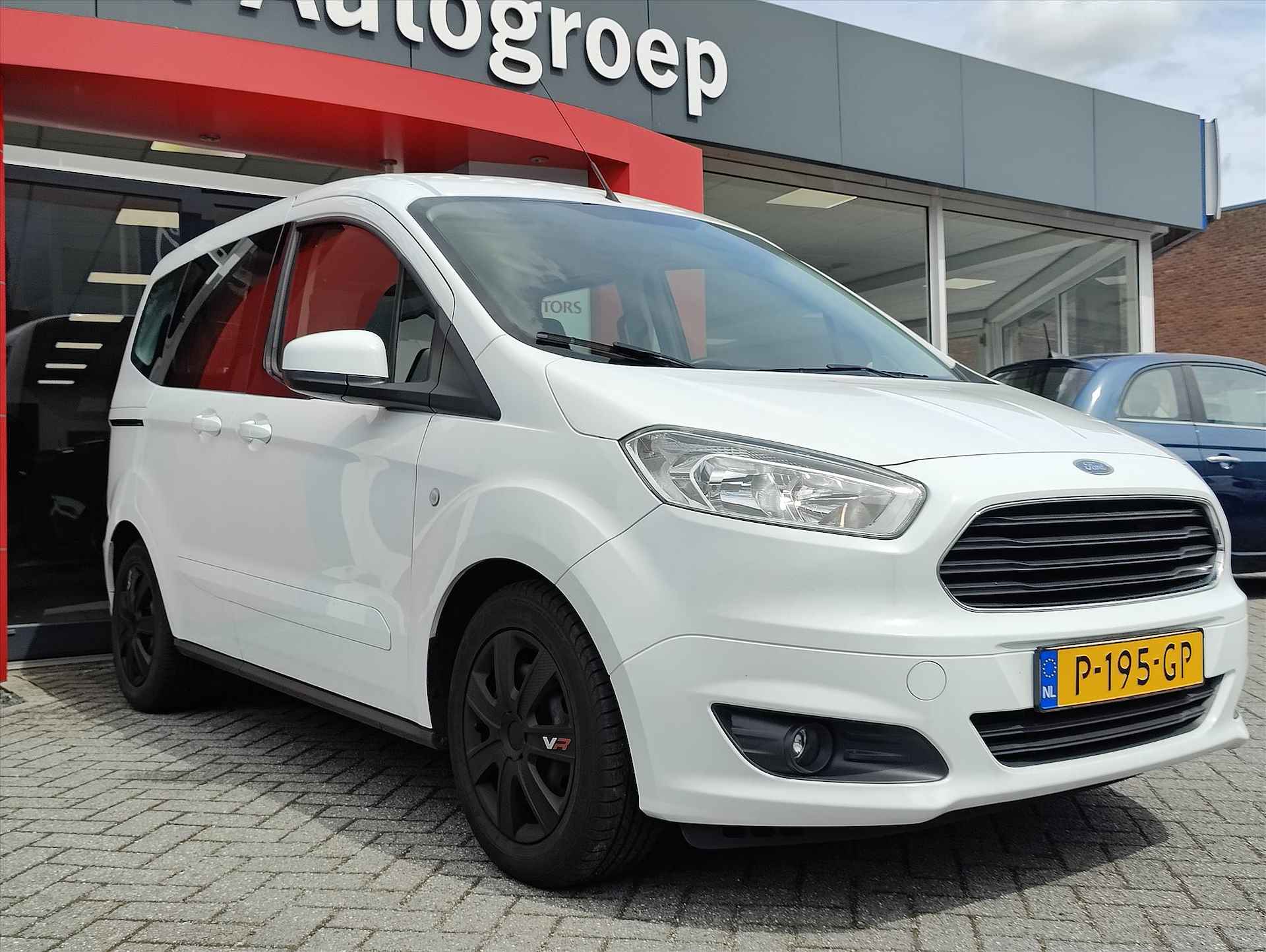 Ford Tourneo Courier 1.0 Ecoboost 100pk |  5 Persoons | Airconditioning | Radio met Bluetooth | Stoelverwarming | slechts 38.000KM | - 24/32