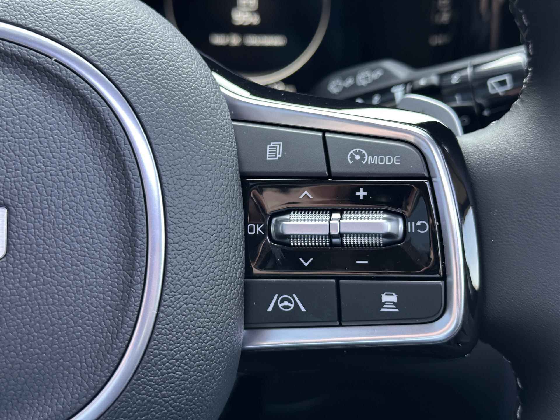 Kia Sorento 1.6 T-GDi 265pk Plug-in Hybrid 4WD Aut Edition I 1500kg trekgewicht | Uit voorraad leverbaar! - 24/38