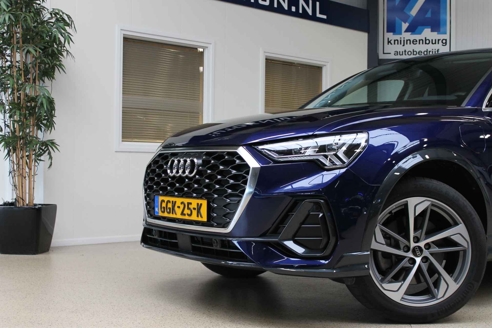 Audi Q3 Sportback 45 TFSIe 245pk S Edition | Fabrieksgarantie | Let op: dit voertuig word door ons zelf gereden, belt u daarom a.u.b. voor een afspraak zodat de auto zeker aanwezig is | 100% (Dealer) onderhouden label | ALL-IN RIJKLAARPIJRS - 3/55