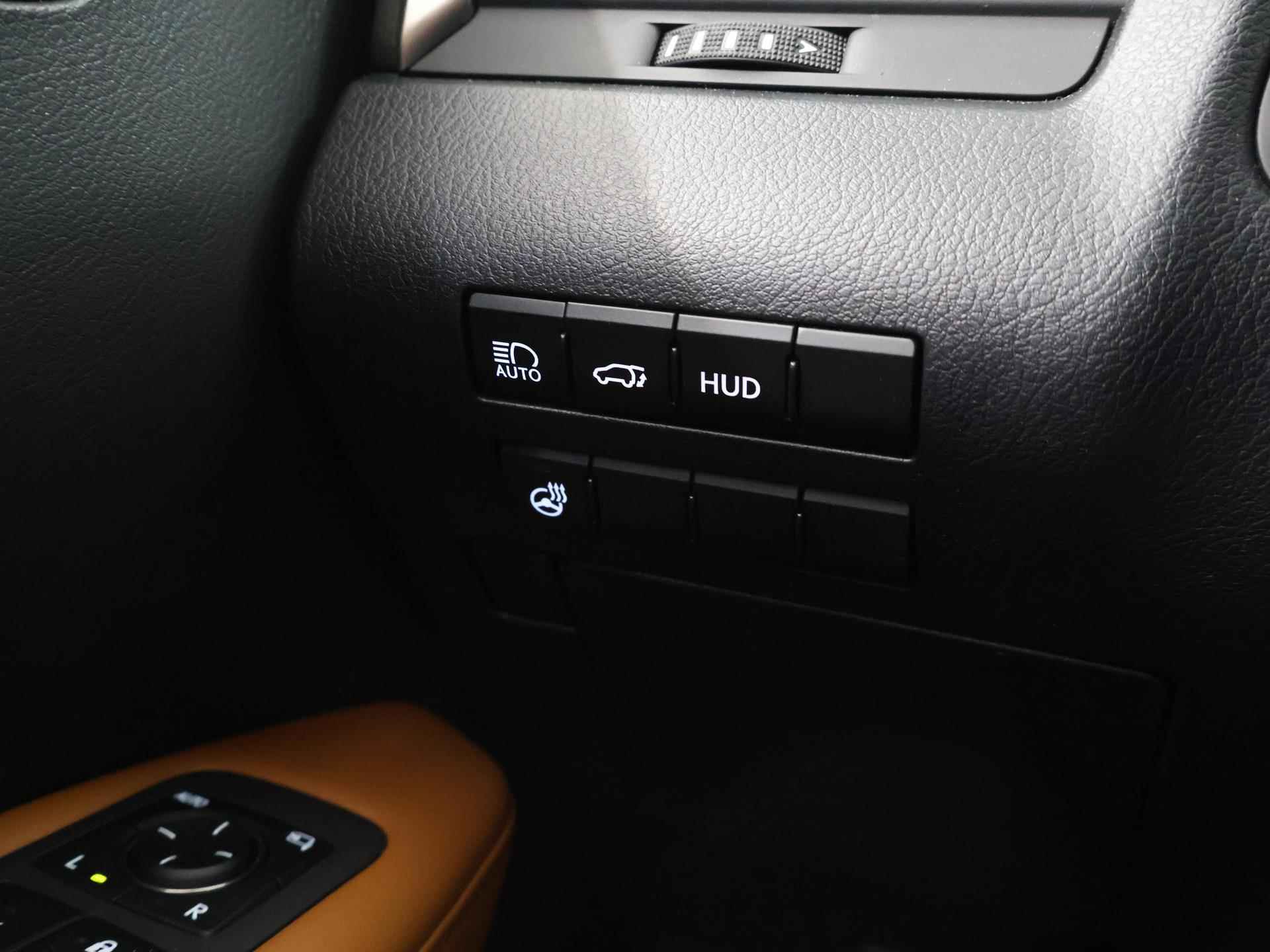 Lexus RX 450h AWD Executive Line | Trekhaak | Leder met Memory | Dodehoekdetectie | Stoelverwarming | Keyless Go | Navigatie | - 38/49