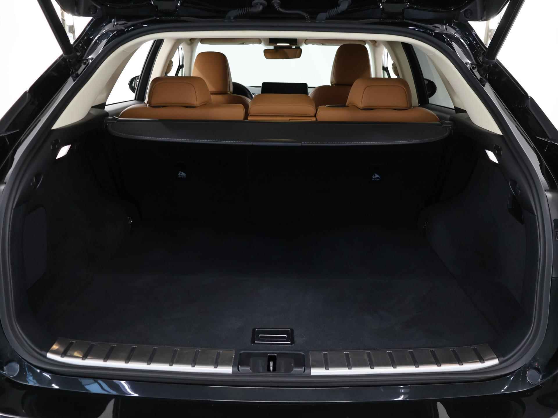 Lexus RX 450h AWD Executive Line | Trekhaak | Leder met Memory | Dodehoekdetectie | Stoelverwarming | Keyless Go | Navigatie | - 42/49