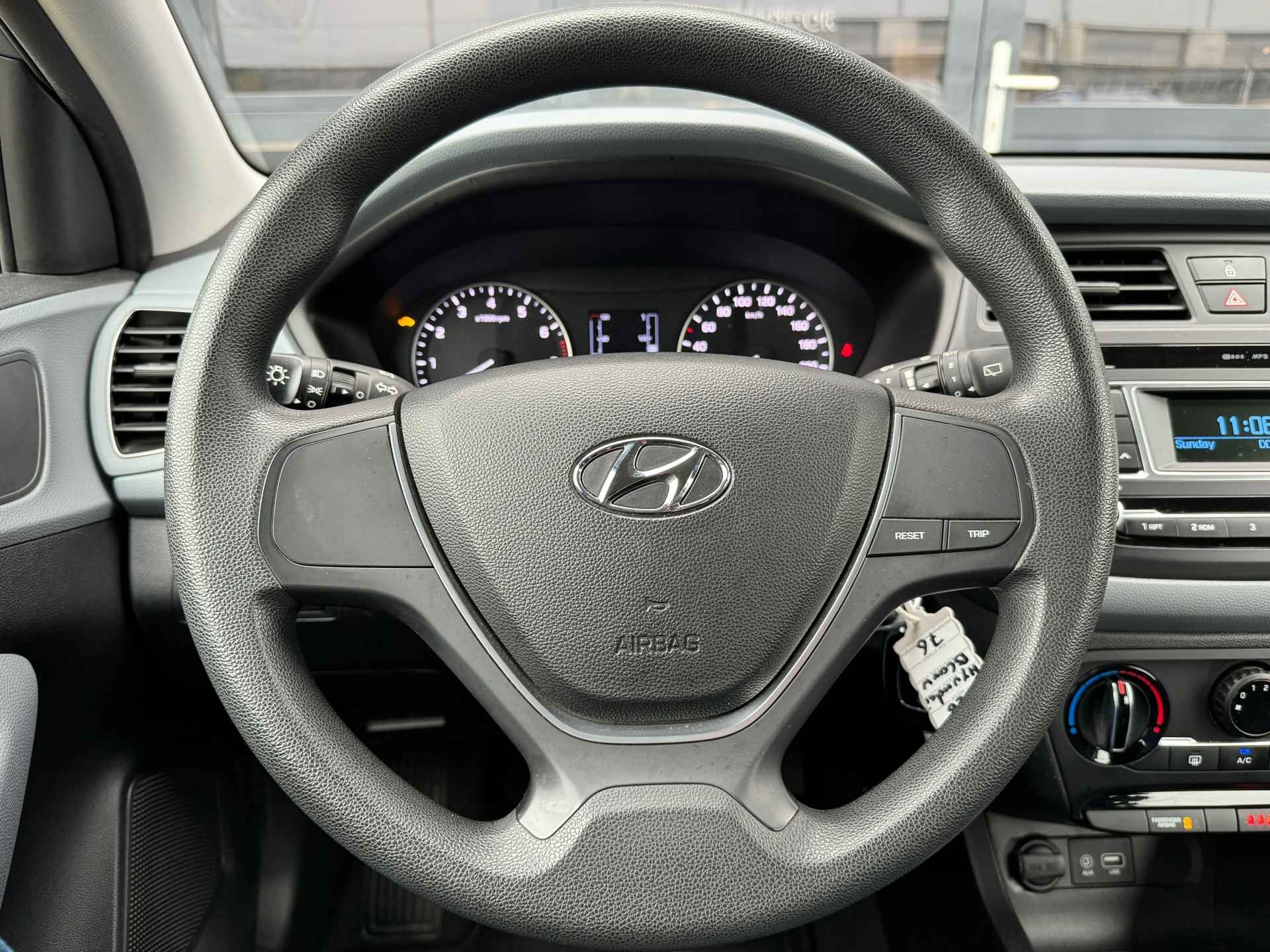 Hyundai I20 1.2 Avctive Airco|Elektrische ramen en Spiegels|Lichtmetalen Velgen - 15/24