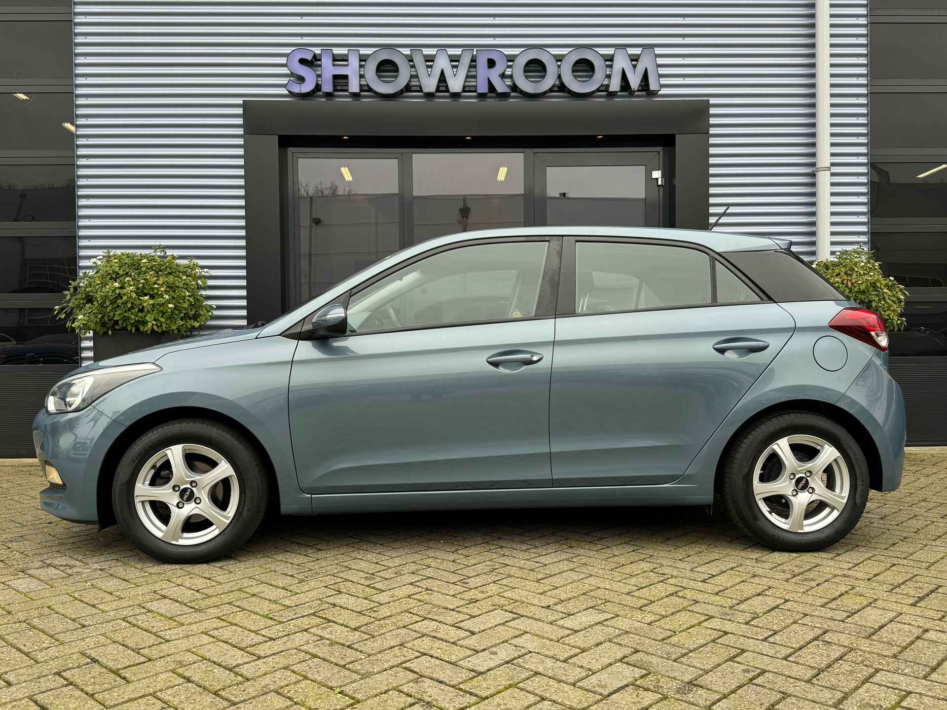 Hyundai I20 1.2 Avctive Airco|Elektrische ramen en Spiegels|Lichtmetalen Velgen - 3/24