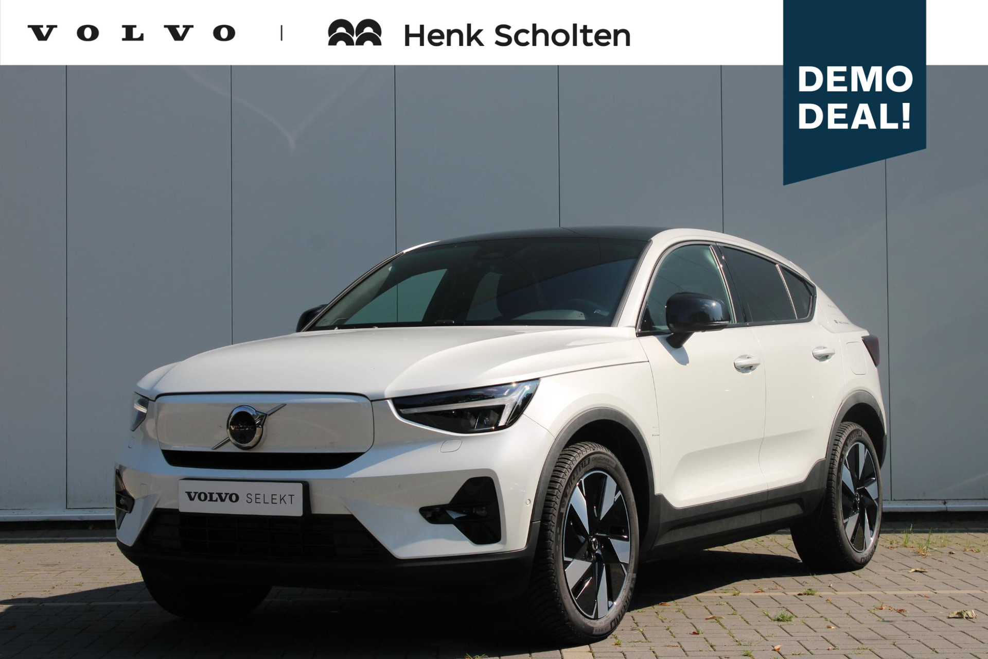 Volvo C40 Single Motor Extended Range Ultimate 82 kWh, 360° Camera, Harman/Kardon Premium Geluidssysteem, Panoramadak, Power Seats incl. Memory, Keyless Entry, Elektrisch Bedienbare Achterklep, Adaptieve Cruise Control Met Pilot Assist, Verwarmbare Voorstoelen, Stuurwielverwarming