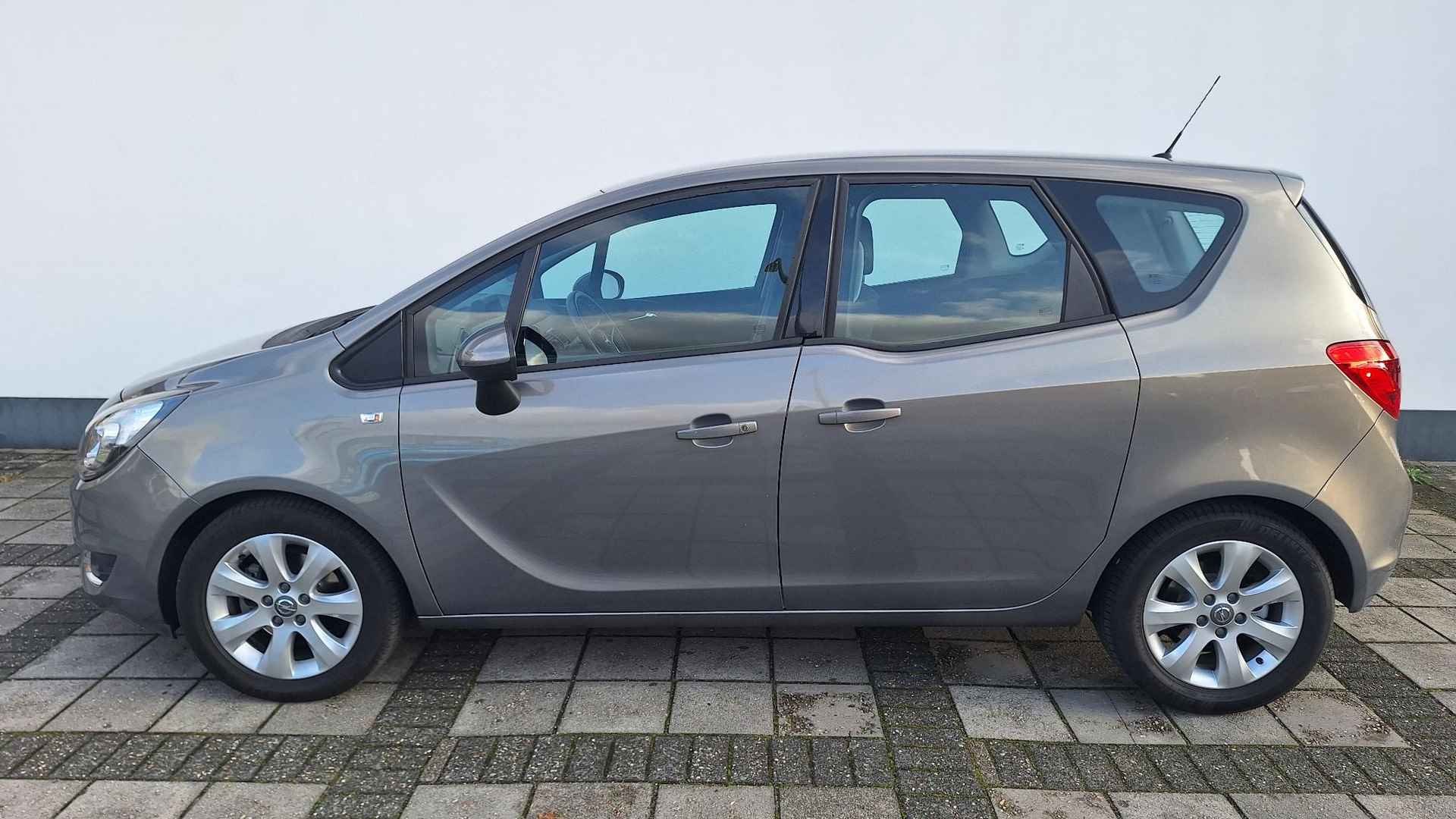 Opel Meriva 1.4 Turbo - 2/26