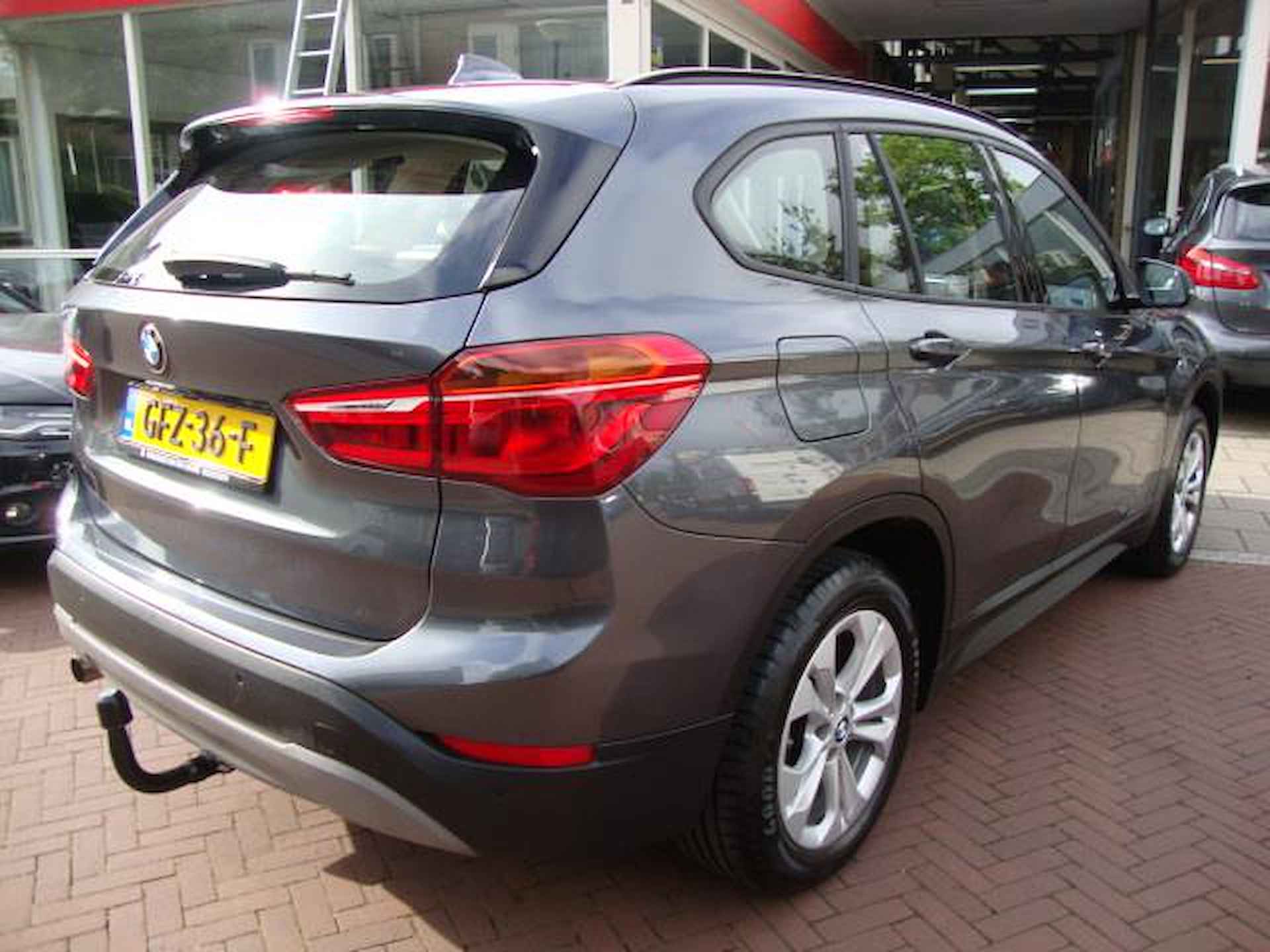 BMW X1 SDrive18i Business Edition Plus - 4/20