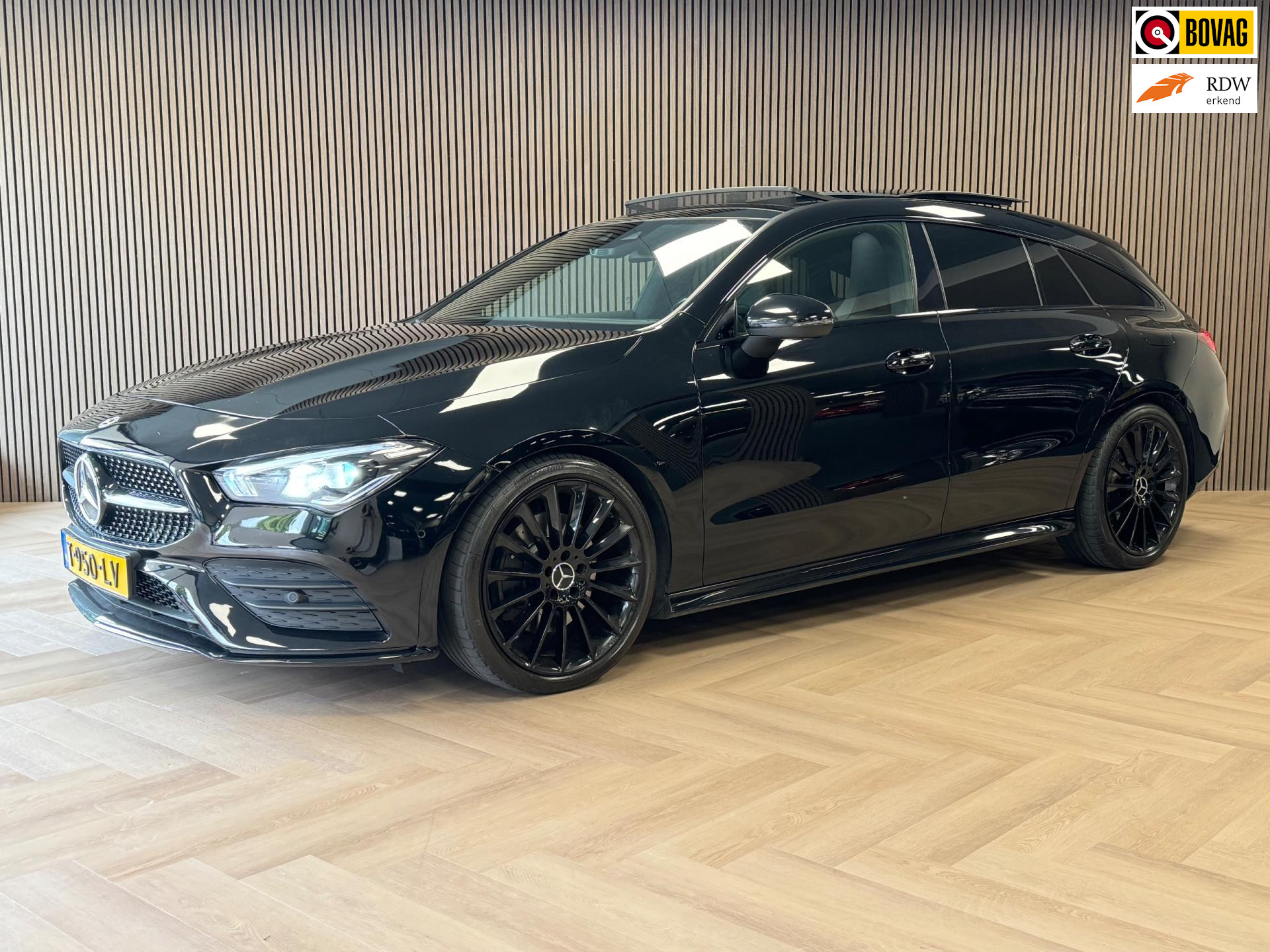 Mercedes-Benz CLA-klasse Shooting Brake 200 d Premium AMG AUT. AIRCO PANO NAVI CAMERA PDC CRUISE SFEERVERLICHTING