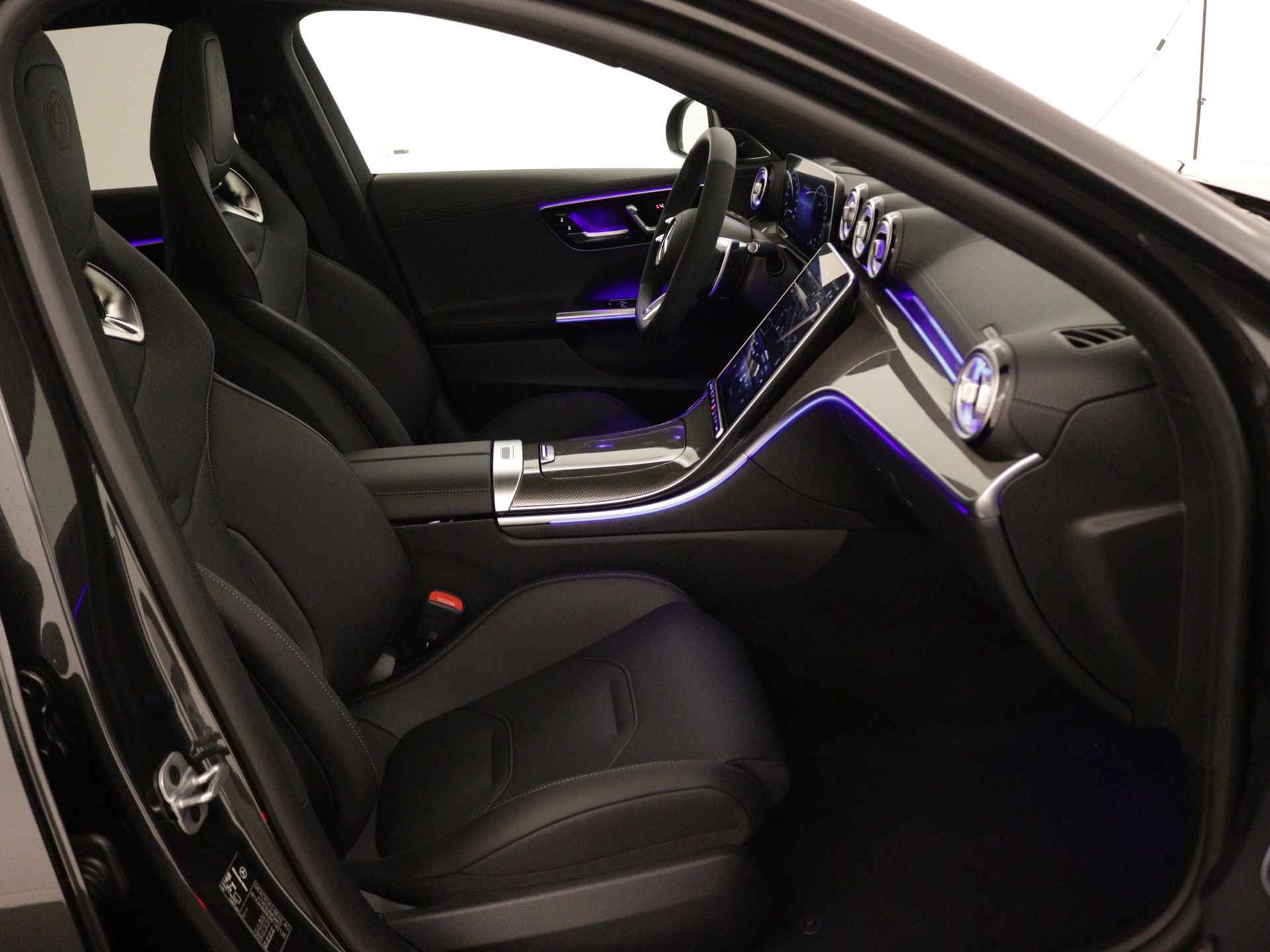 Mercedes-Benz C-Klasse Estate AMG 63 S E Performance | Dashcam | Premium sfeerverlichting | AMG Nightpakket ll | AMG Performance-stoelenpakket High-End |  AMG Aerodynamica pakket | AMG track pace | Burmester® 3D surround sound system | Parkeerpakket met 360°-camera | - 31/43