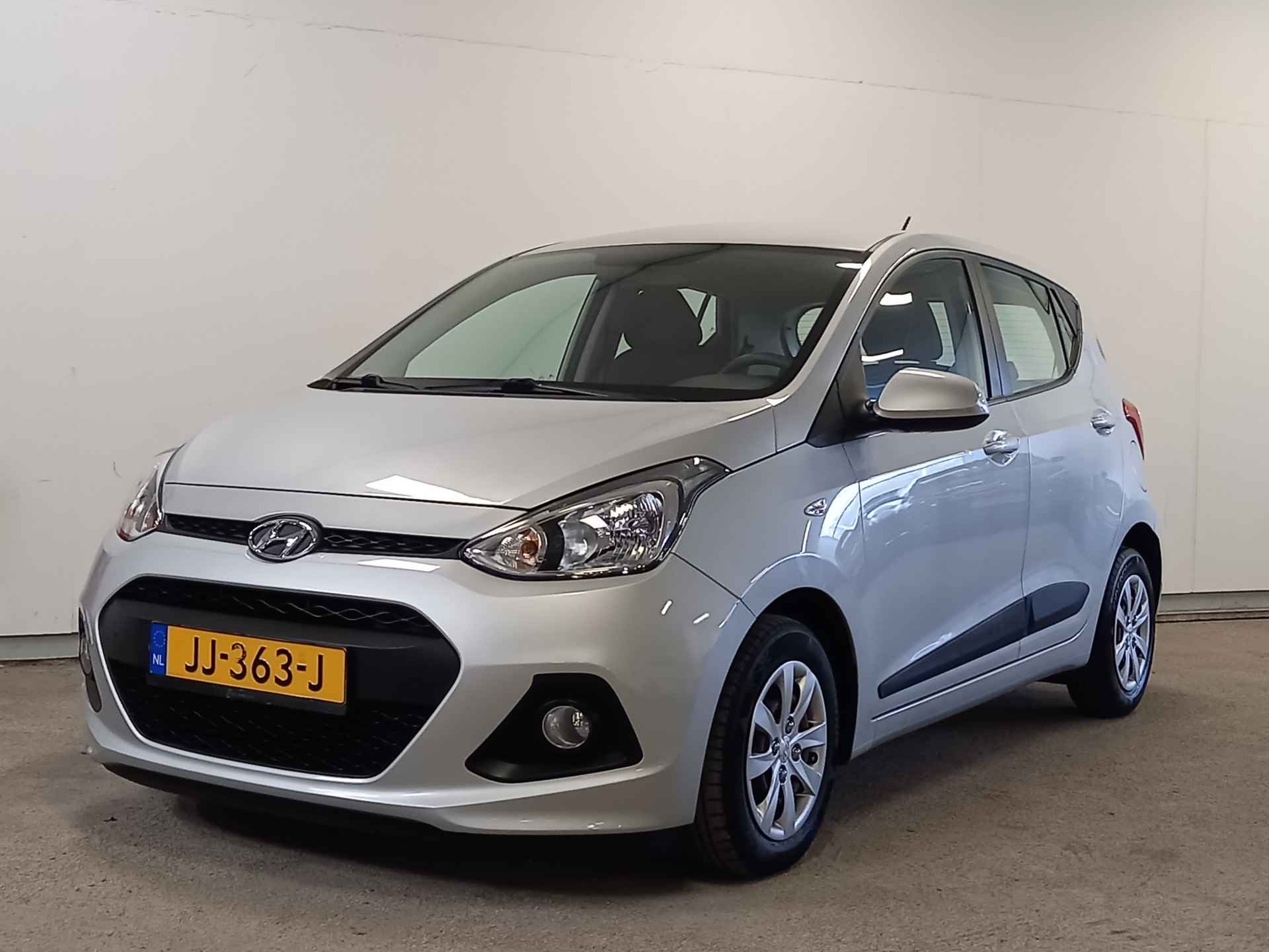 Hyundai i10 1.0i i-Motion Comfort Unieke lage KM's!!!! - 14/27