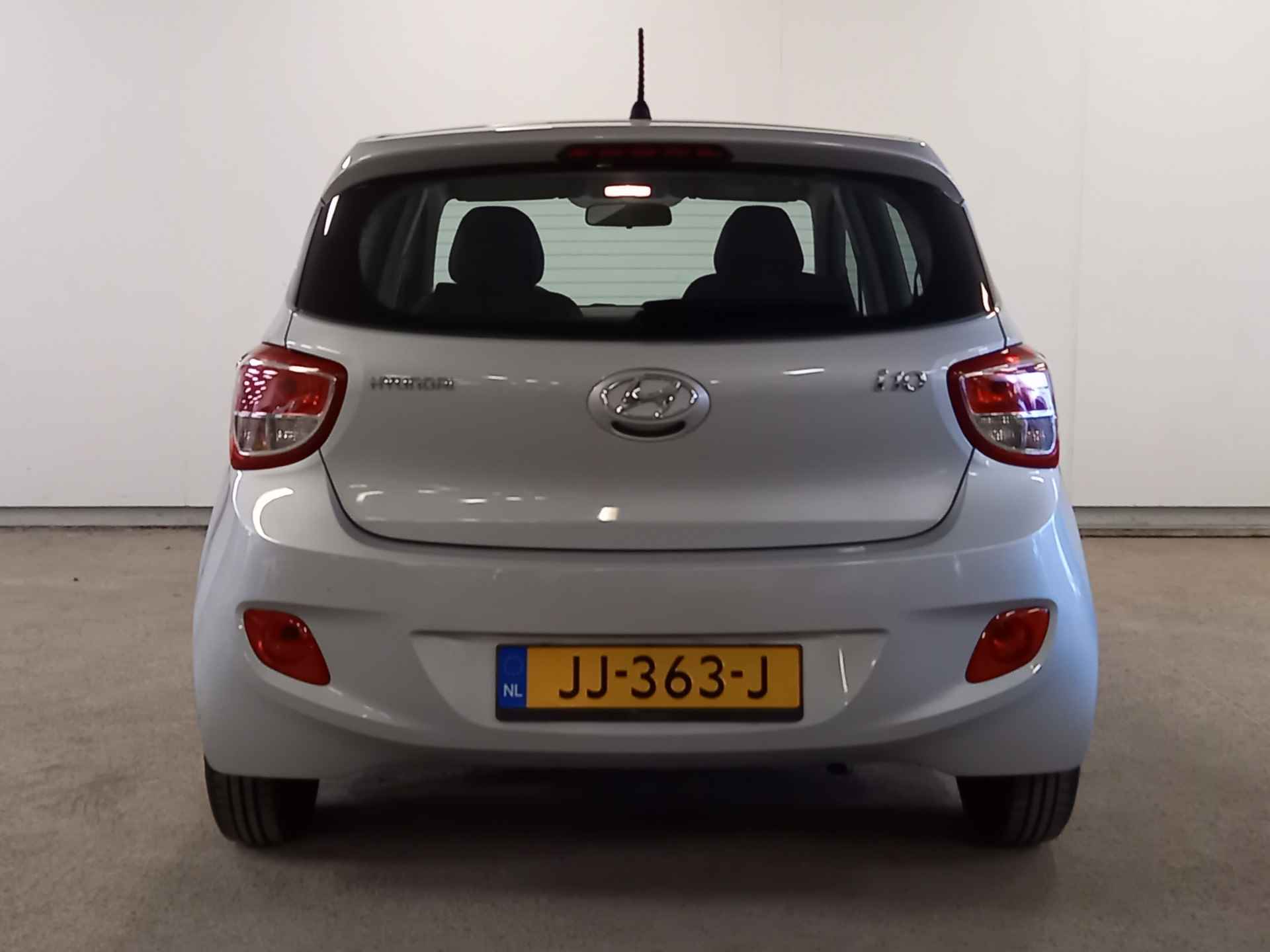 Hyundai i10 1.0i i-Motion Comfort Unieke lage KM's!!!! - 24/27