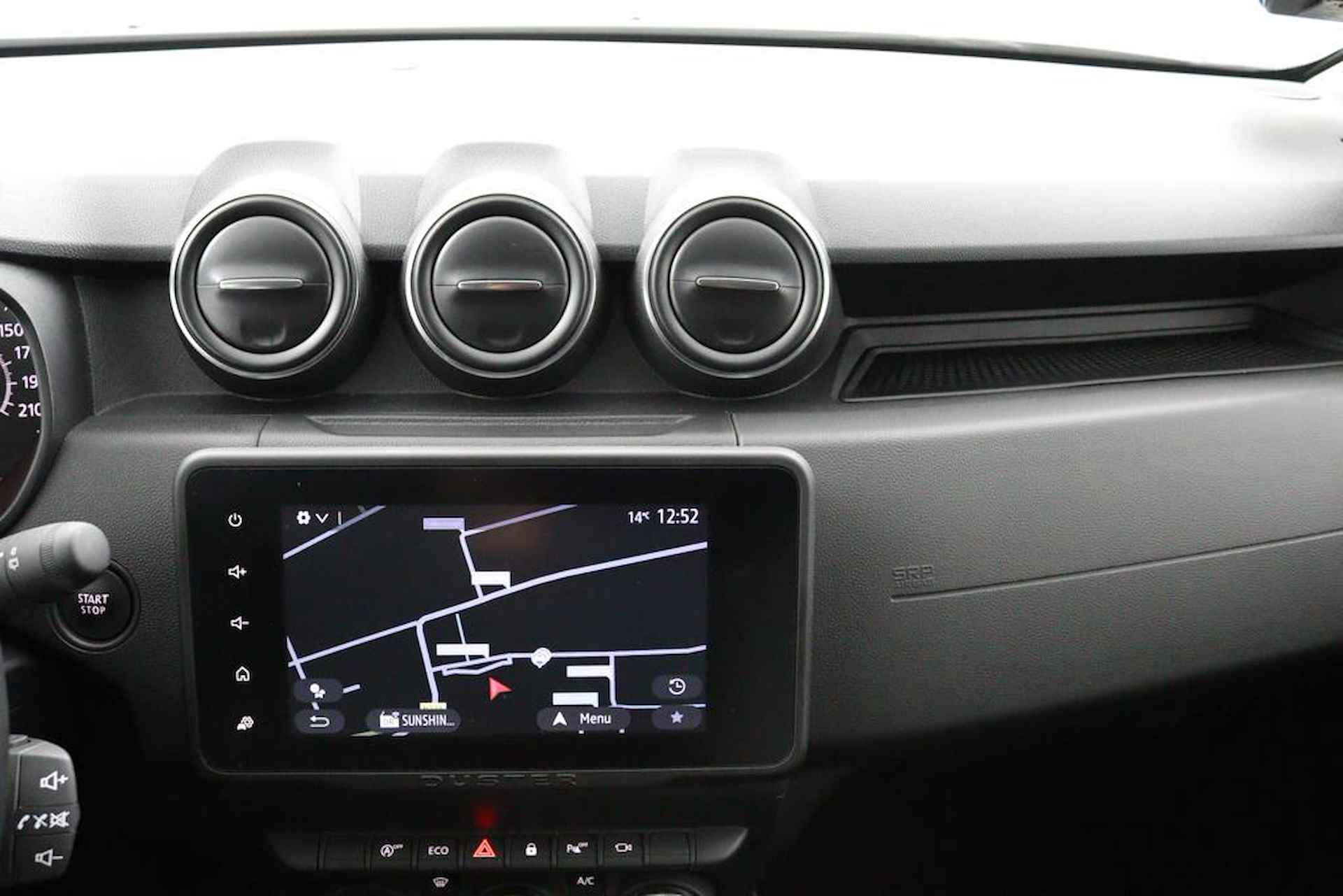 Dacia Duster 1.0 TCe Bi-Fuel Prestige | Navigatie | 360 Camera | Stoelverwarming | Climate Control | Cruise Control | Keyless Entry | FACELIFT | LED Koplampen | Privacy Glas | Parkeersensoren | Licht Metalen Velgen | - 21/50