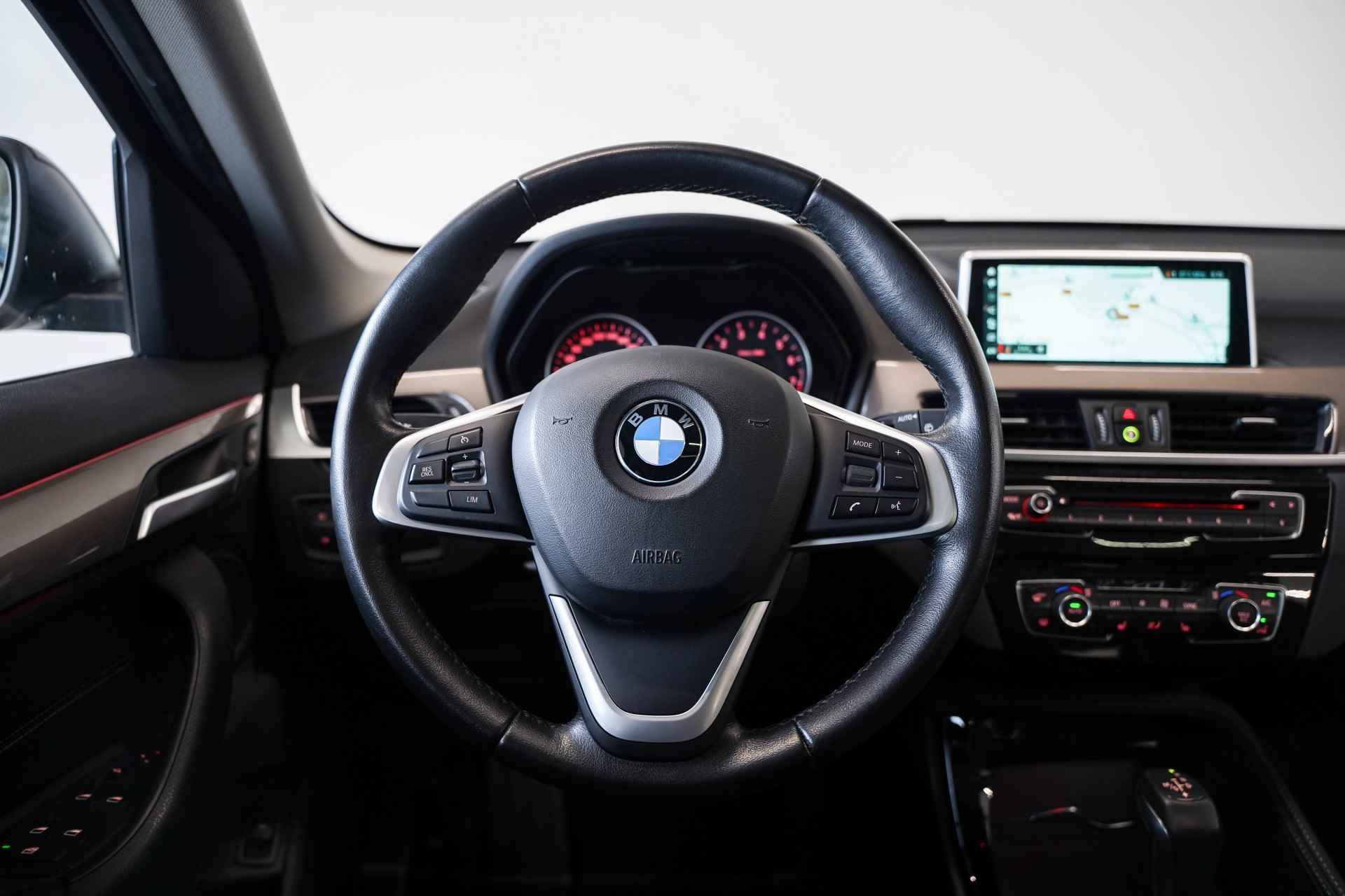 BMW X1 xDrive20i High Executive xLine Aut. - 12/33
