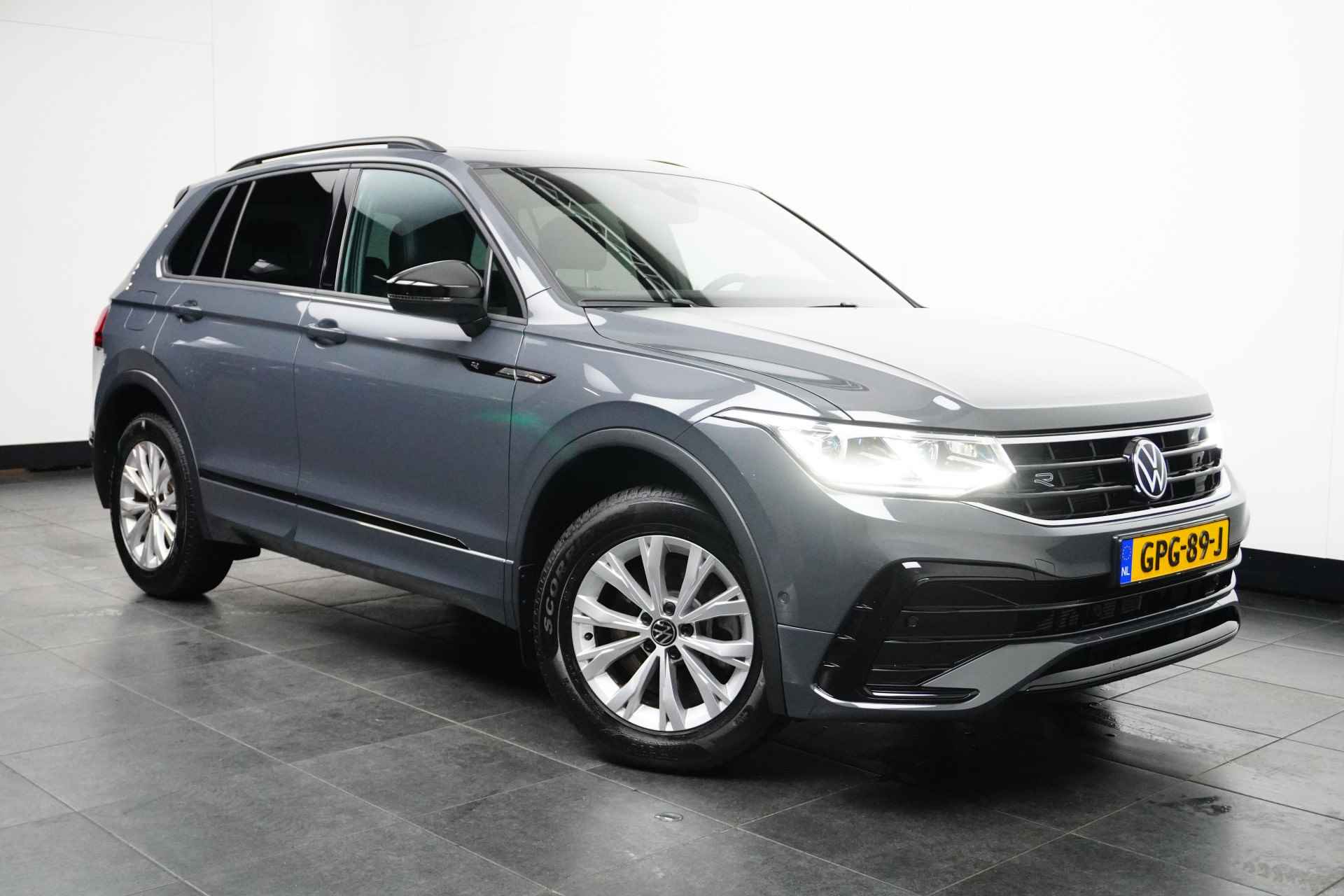 Volkswagen Tiguan 2.0 TSI 190 pk 4Motion 7-DSG | Trekhaak wegklapbaar | Achteruitrijcamera | Elektrisch glazen panorama-dak | - 4/34