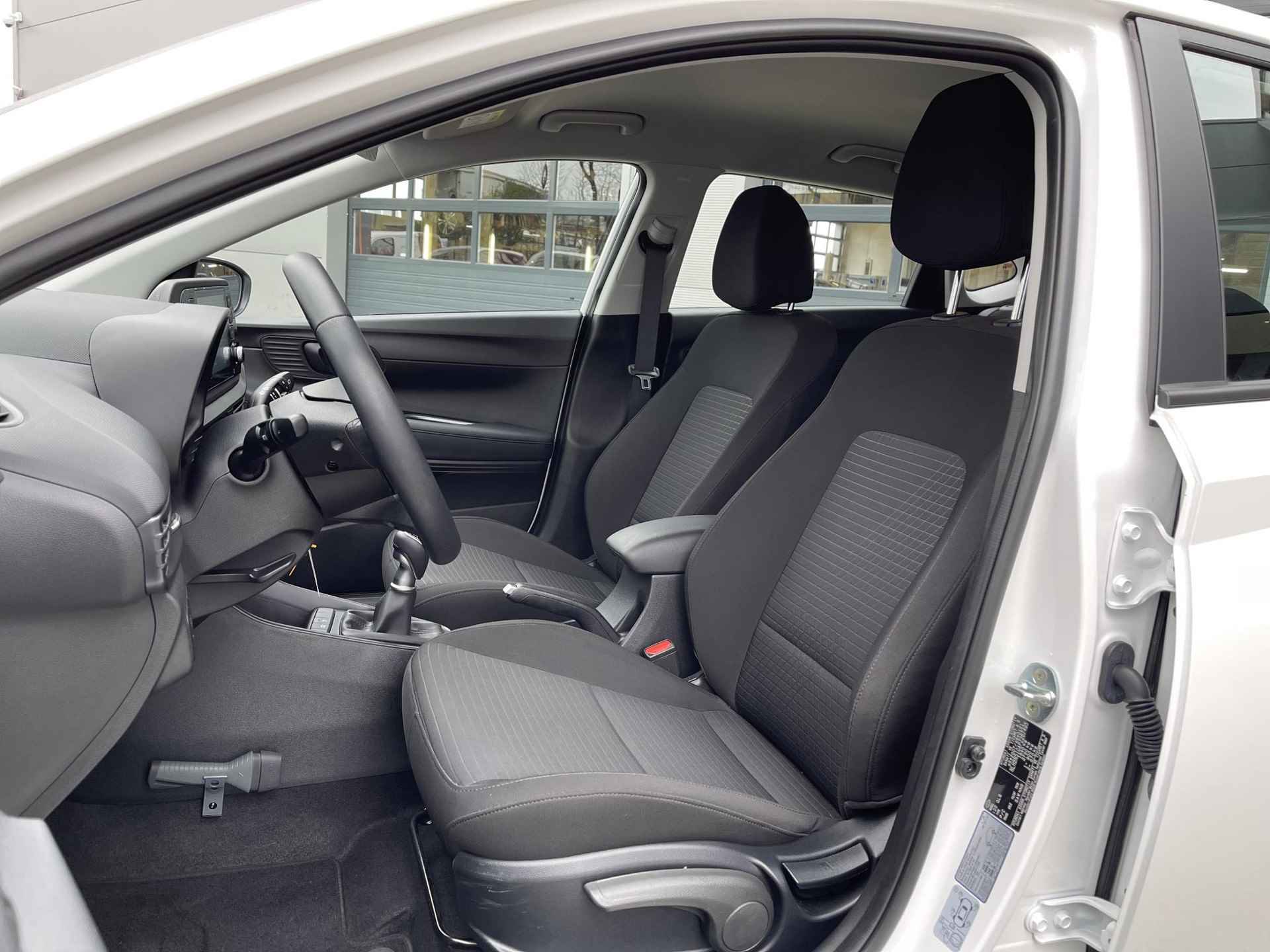 Hyundai i20 1.0 T-GDI Comfort | Apple Carplay/Android Auto | Dodehoek | Camera | Cruise Control | Airco | Park. Sensor | Rijklaarprijs! - 9/24