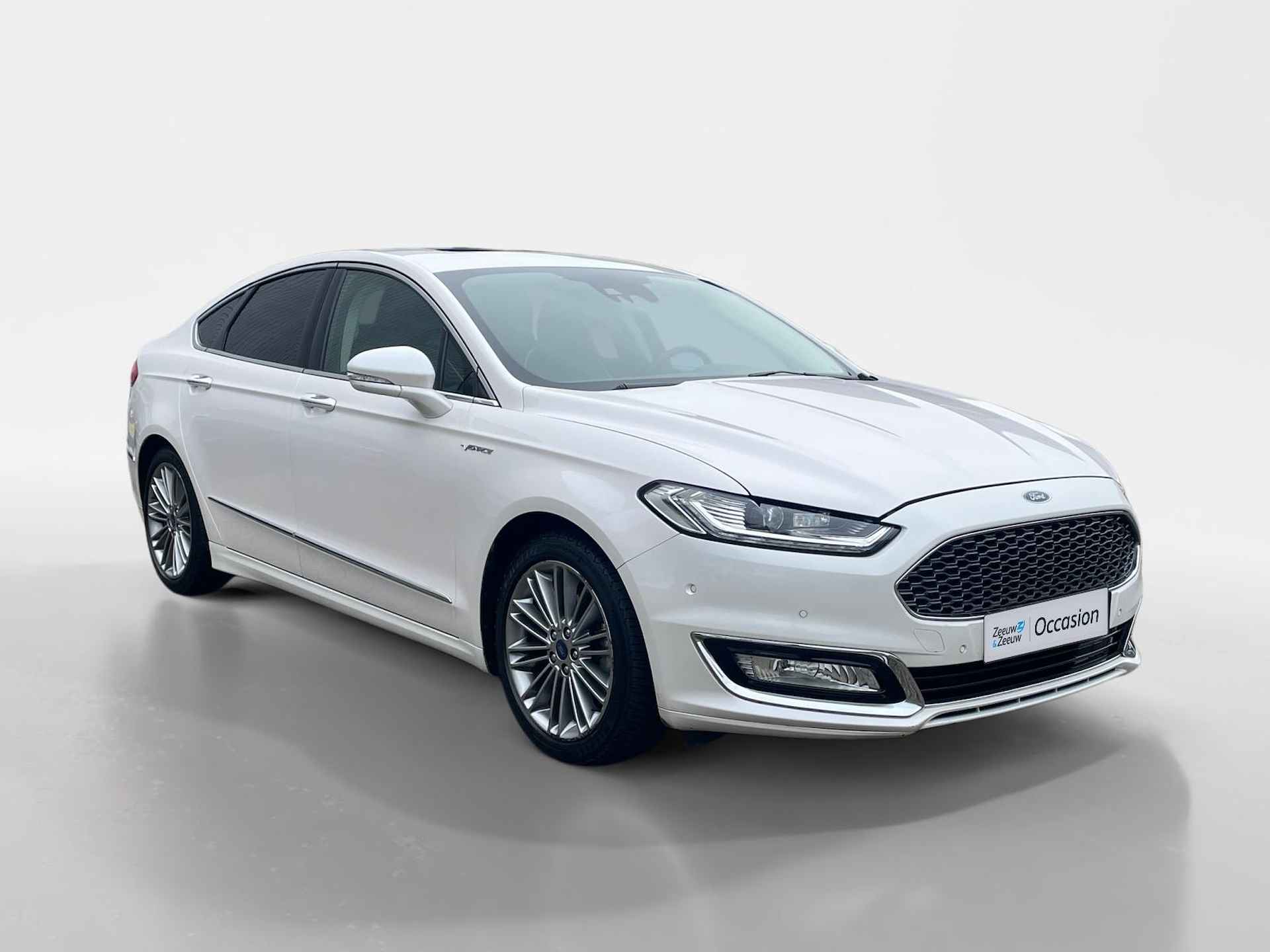 Ford Mondeo 2.0 IVCT HEV Vignale | Schuifdak | Dodehoek Detectie | Voorstoelen met massagefunctie | Stoel- en voorruitverwarming | Navigatie | - 3/23