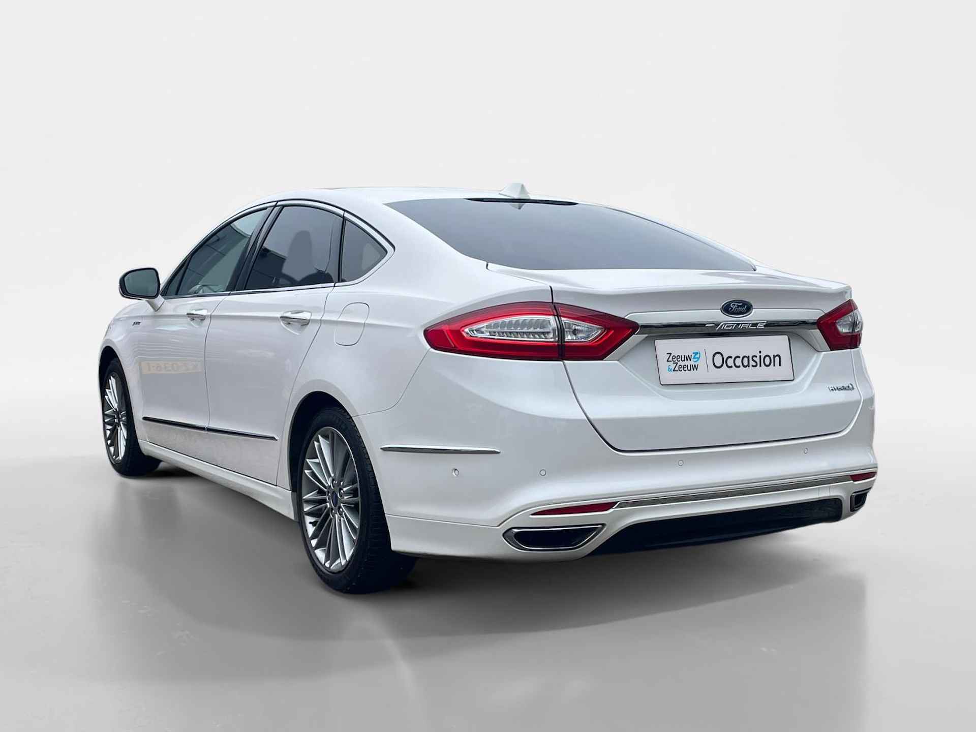 Ford Mondeo 2.0 IVCT HEV Vignale | Schuifdak | Dodehoek Detectie | Voorstoelen met massagefunctie | Stoel- en voorruitverwarming | Navigatie | - 4/23