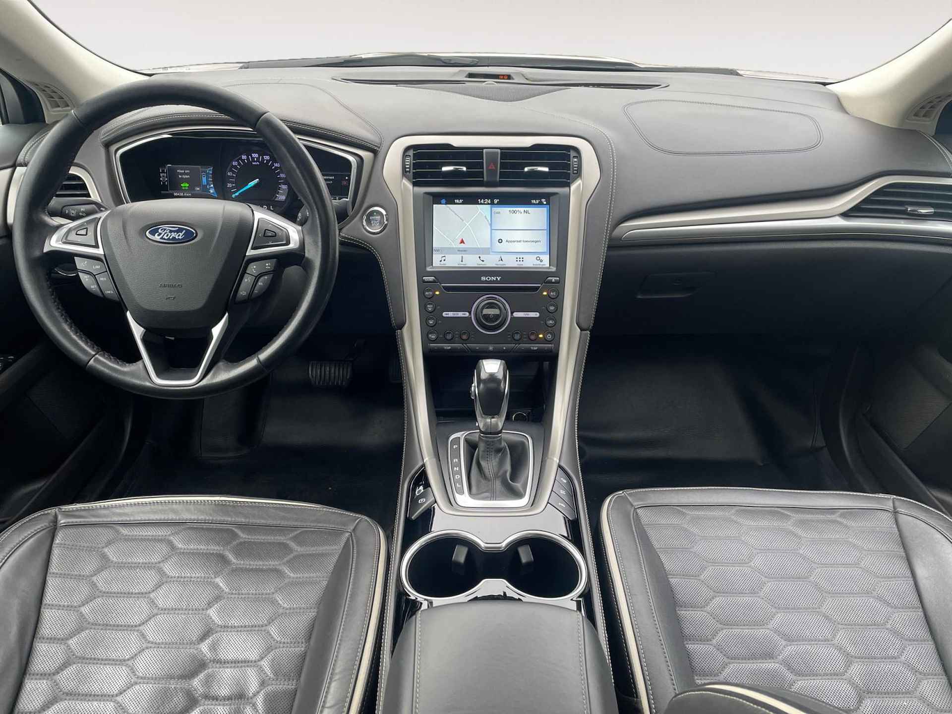 Ford Mondeo 2.0 IVCT HEV Vignale | Schuifdak | Dodehoek Detectie | Voorstoelen met massagefunctie | Stoel- en voorruitverwarming | Navigatie | - 19/23