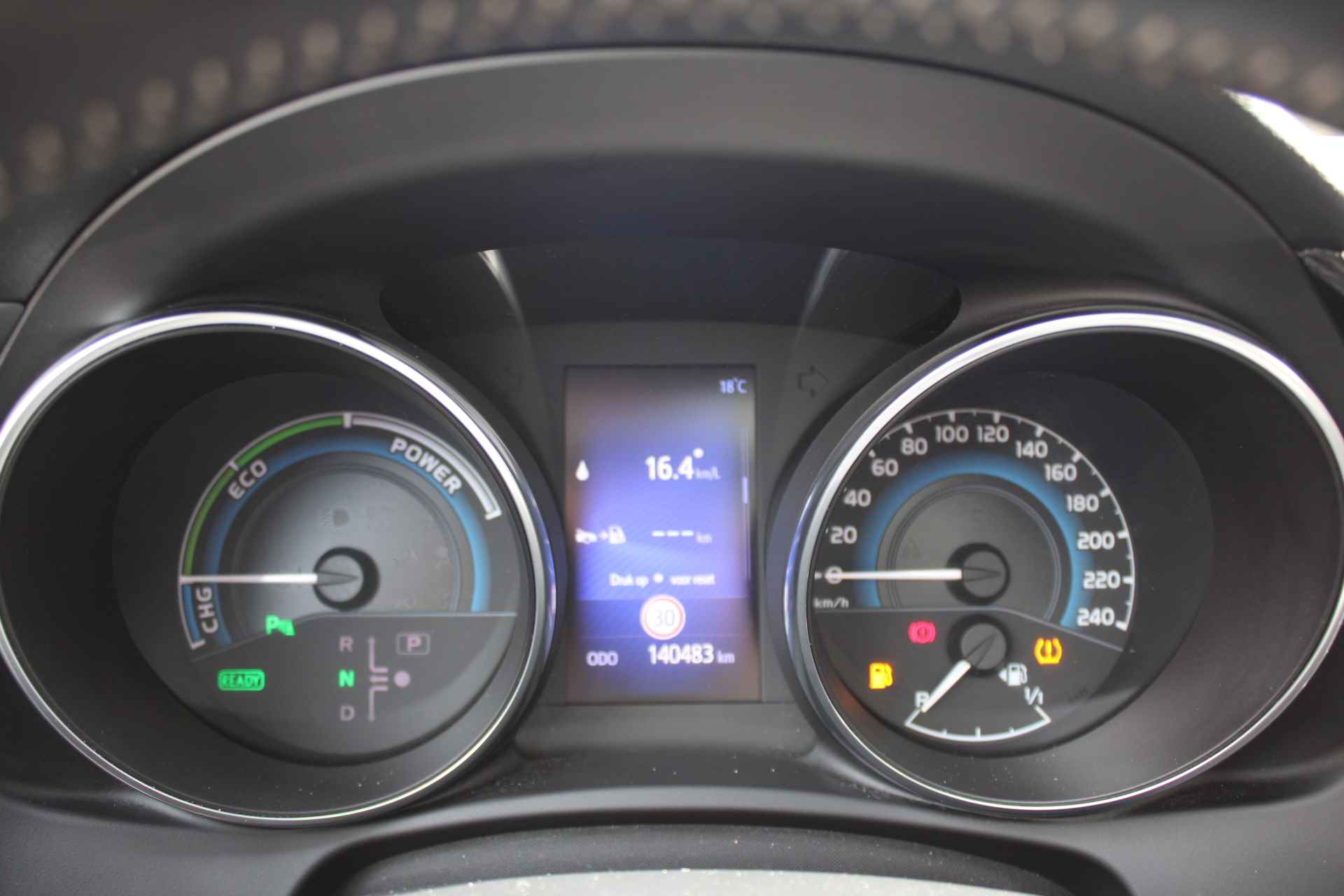 Toyota Auris 1.8 Hybrid 136PK Executive Automaat + 16/ Navi/ LED/ Panorama/ Camera/ NL auto - 16/46