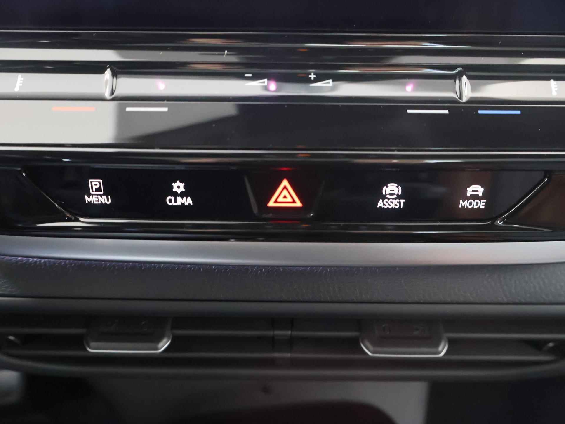 Volkswagen ID.4 First Max 77 kWh | Trekhaak | Navigatie | Memory Seats | 360° Cameral | Cruise Control Adaptief | Stoelverwarming | HUD | - 40/62