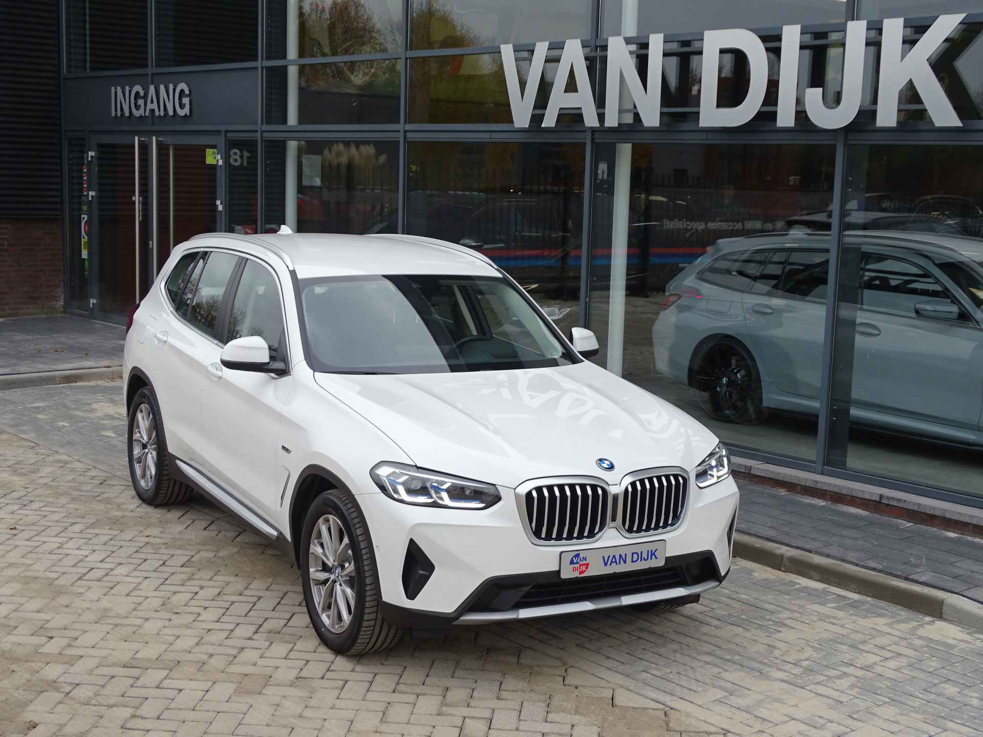 BMW X3 xDrive30e High Exe. Elek.Trekhaak Driv.Ass. Laser Head-up Leder HiFi Cockpit Pro. 19 " LM Velgen - 47/54