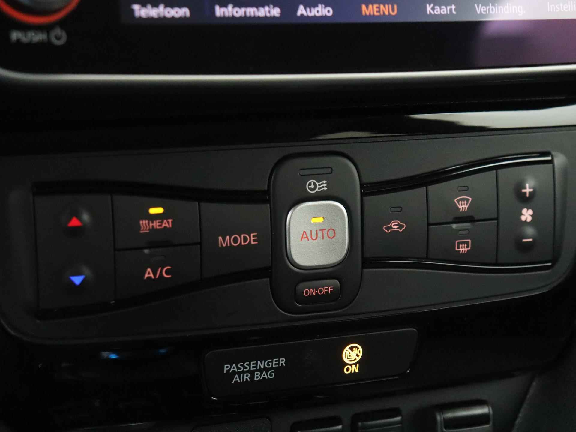 Nissan LEAF Tekna 40 kWh | Navigatie | Apple carplay | Stuurverwarming | Camera's rondom - 20/29