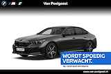 BMW i5 Sedan eDrive40 84 kWh Comfort Acces / Electrische Zwenkhaak / Shadow Line Koplampen / Adaptieve Led Koplampen / Driving Assistant / Driving Assistant Plus / Harman Kardon / 20 Inch