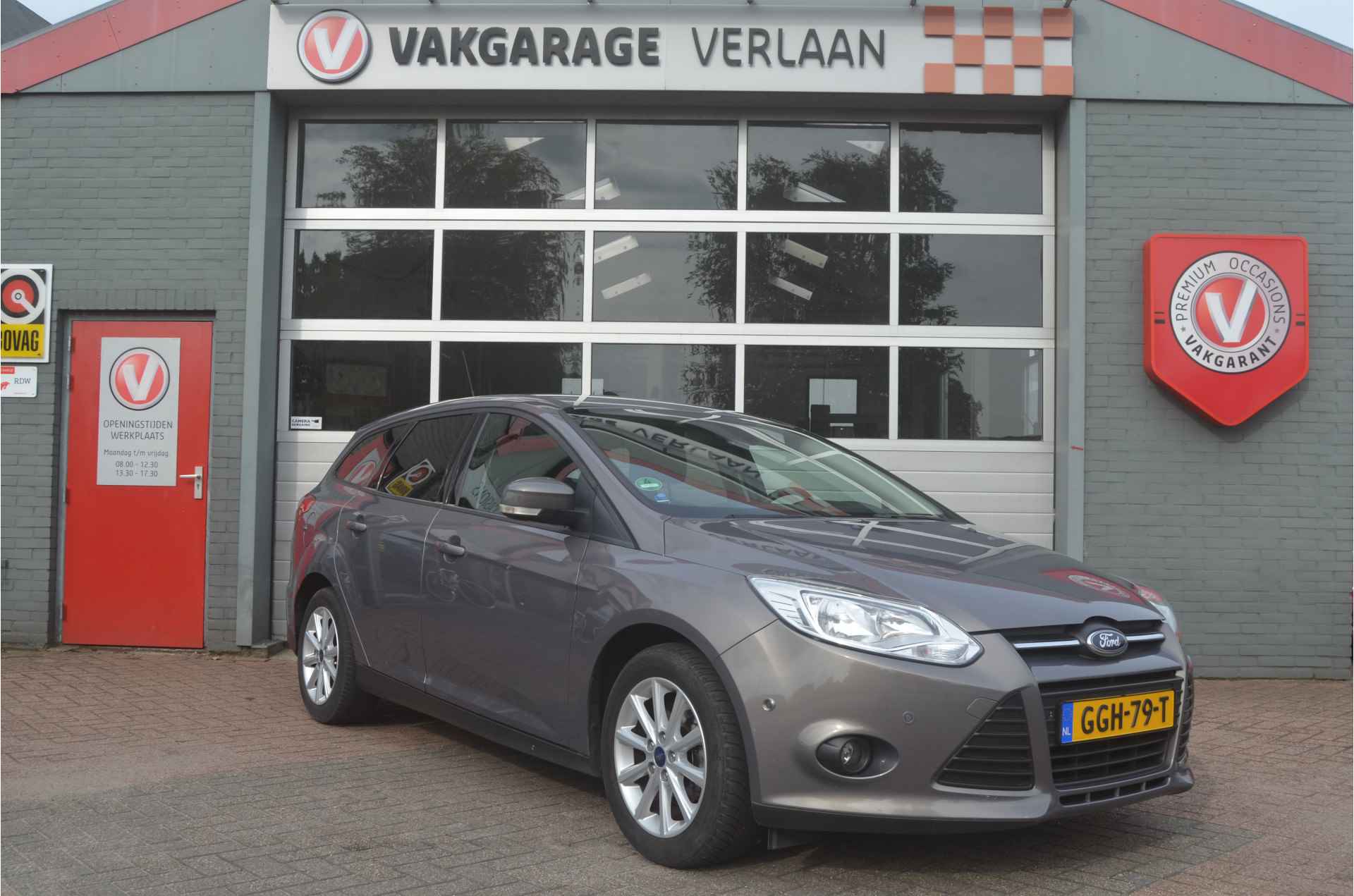 Ford FOCUS Wagon 1.0 EcoBoost Plus 12 mnd. gar. - 3/27