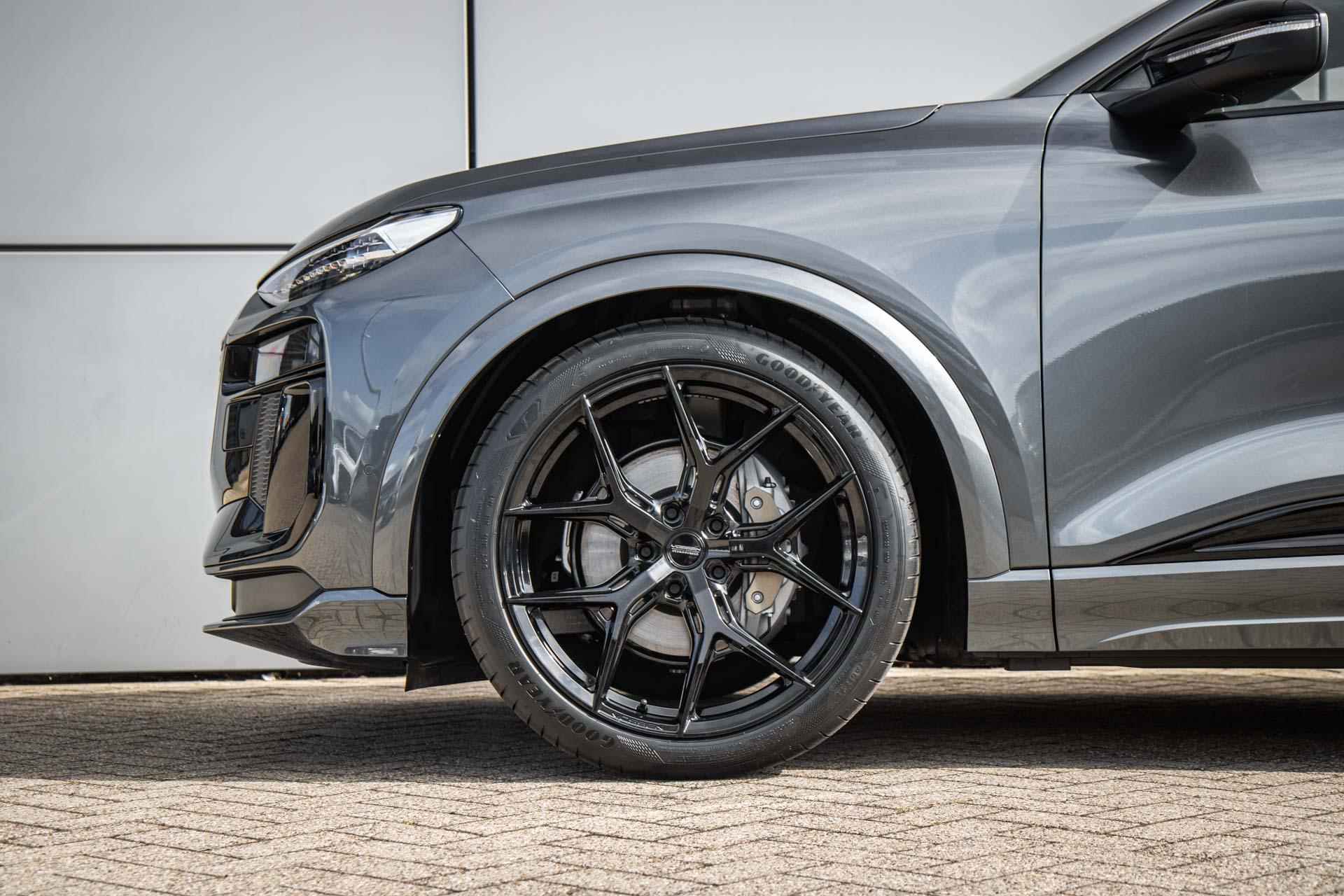 Audi Q6 e-tron S edition performance 306pk 100 kWh | 22" Vossen Velgen | Verlaagd | Luchtvering - 11/40