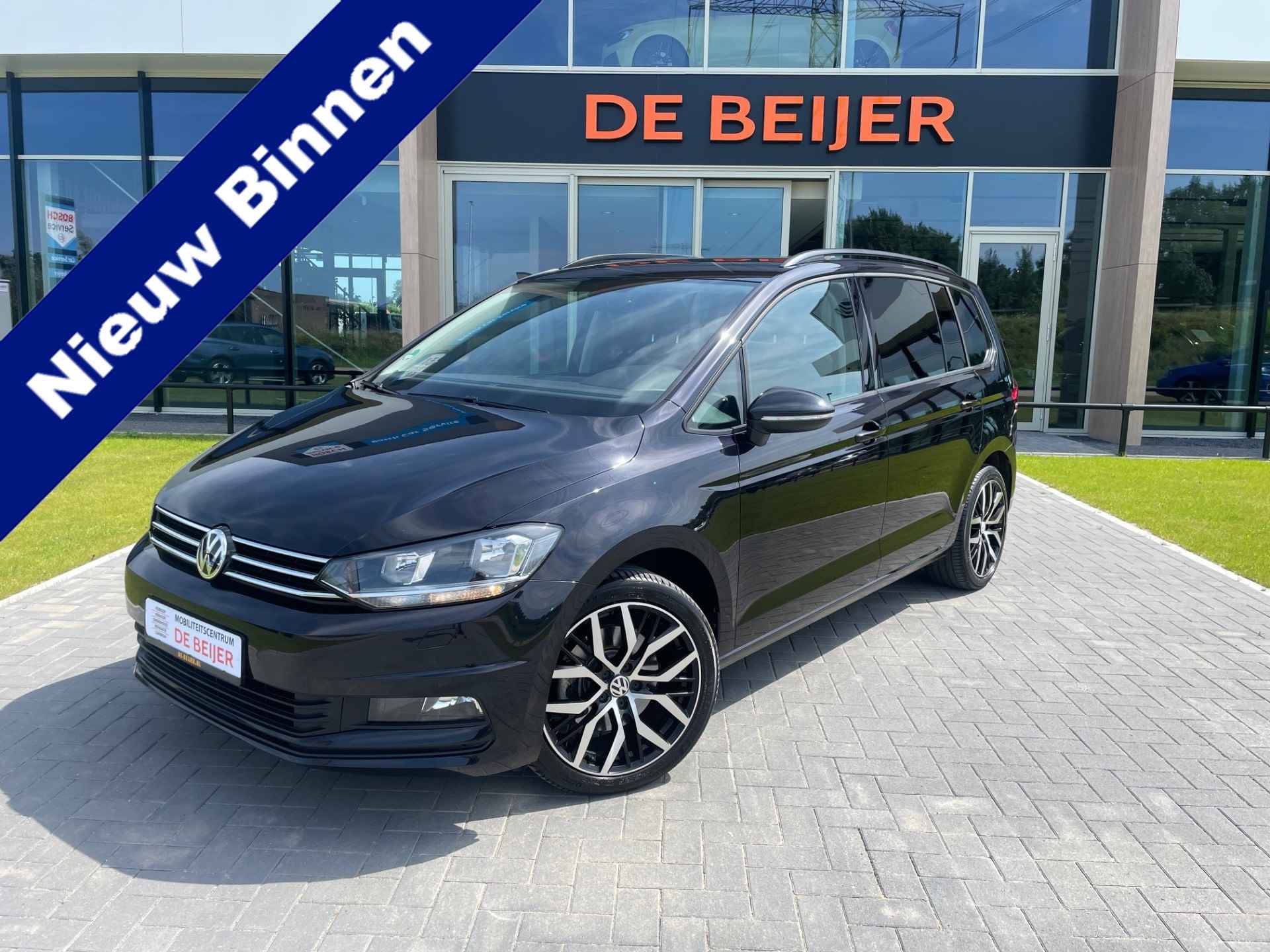 Volkswagen Touran 1.5 TSI Comfortline 7pers. Trekh I Navi I Carplay - 1/45