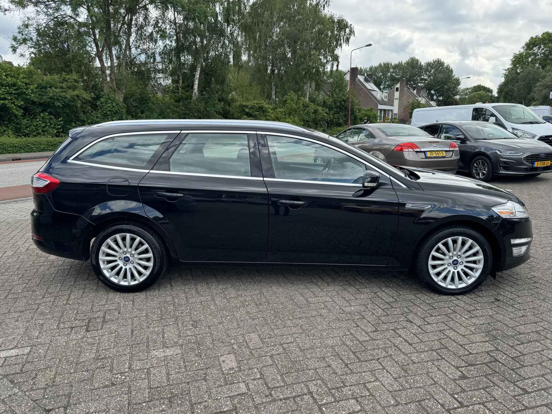 Ford Mondeo Wagon 1.6 EcoBoost Titanium 160pk Trekhaak | Nieuwe distributie riem | Navigatie | Cruise control | Voorruitverwarming | Dealer onderhouden - 3/25