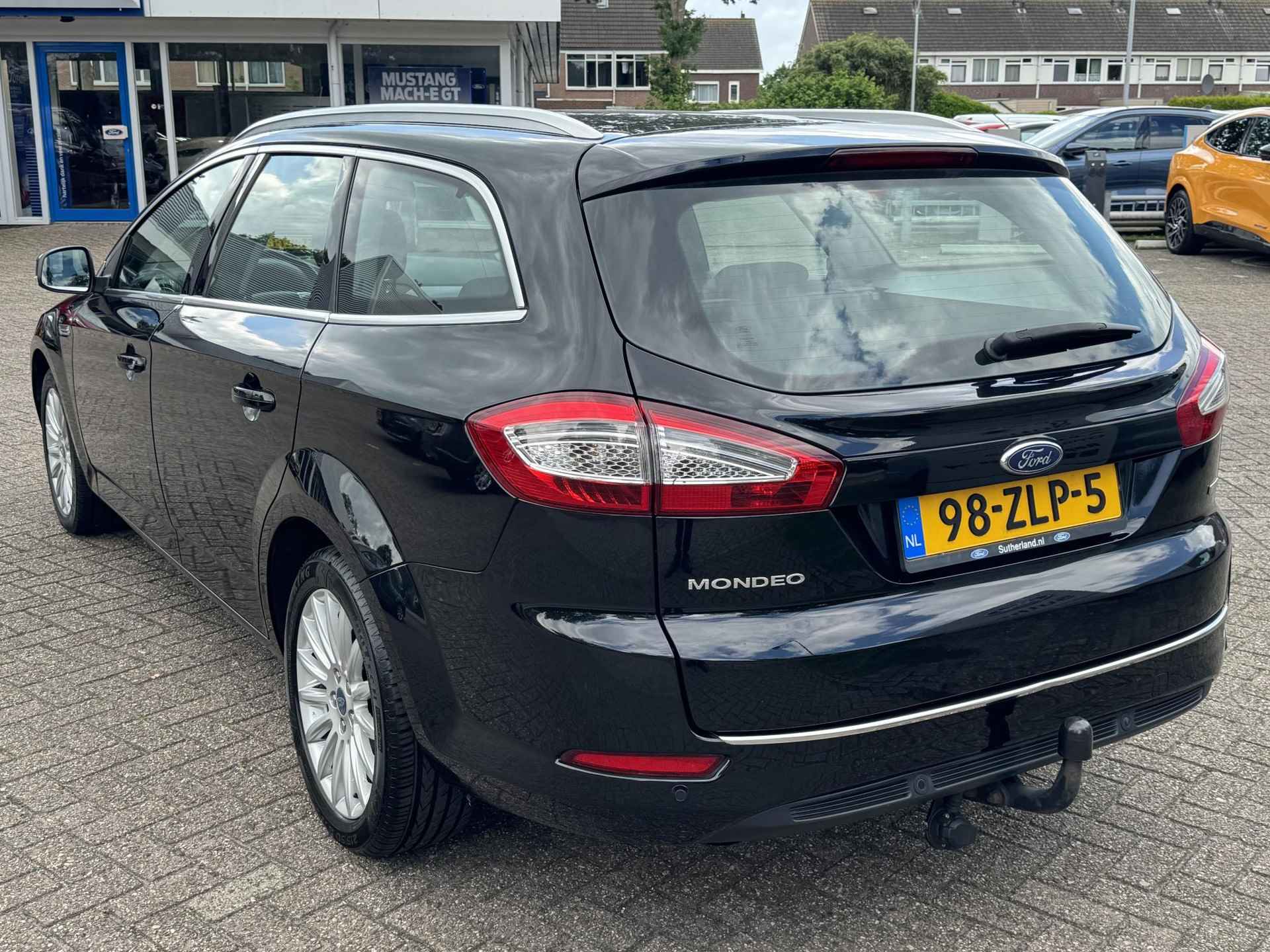 Ford Mondeo Wagon 1.6 EcoBoost Titanium 160pk Trekhaak | Nieuwe distributie riem | Navigatie | Cruise control | Voorruitverwarming | Dealer onderhouden - 6/25