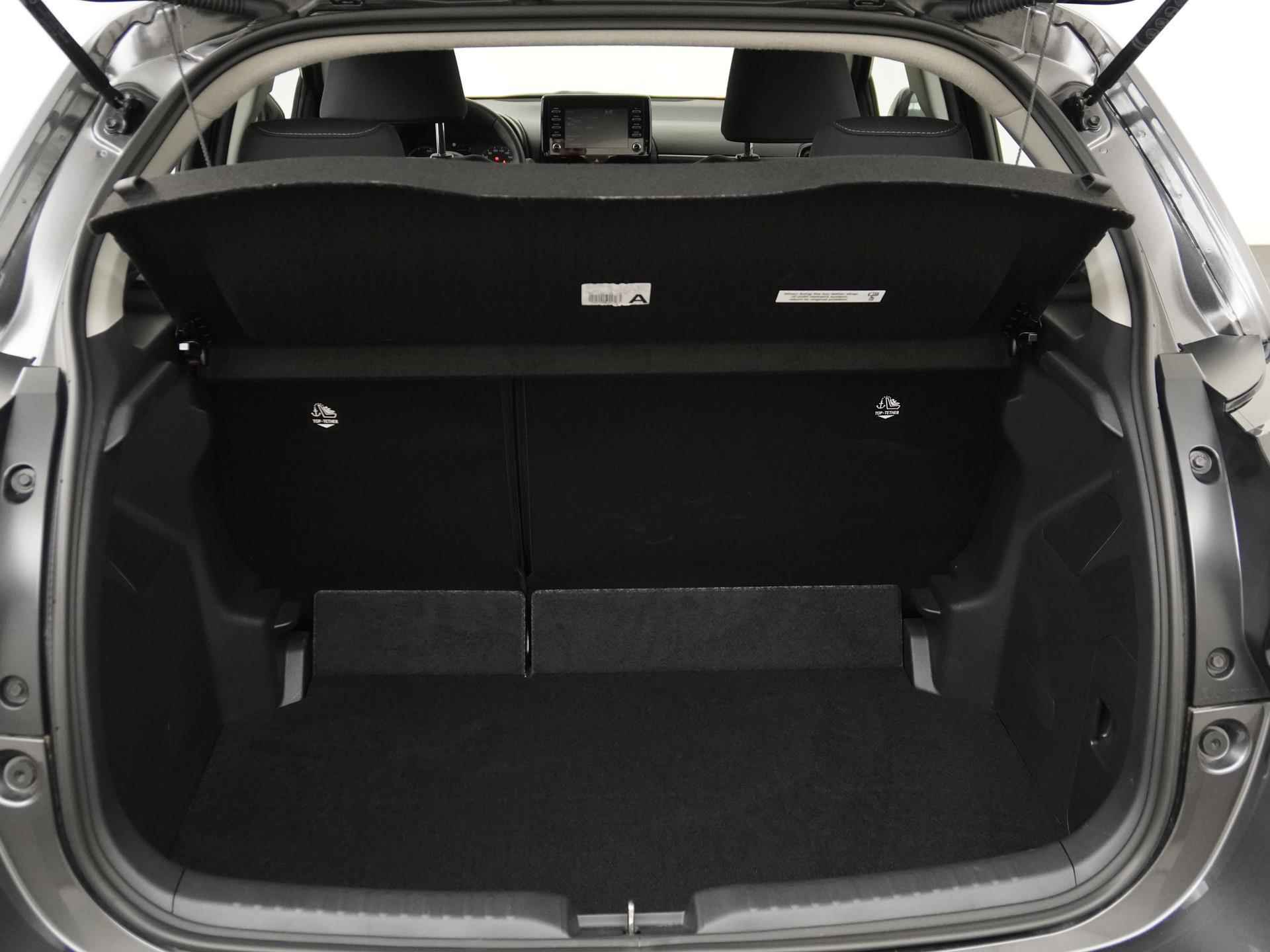 Toyota Yaris 1.5 Hybrid Pure | Carplay | Stoelverwarming | Zondag Open! - 21/32