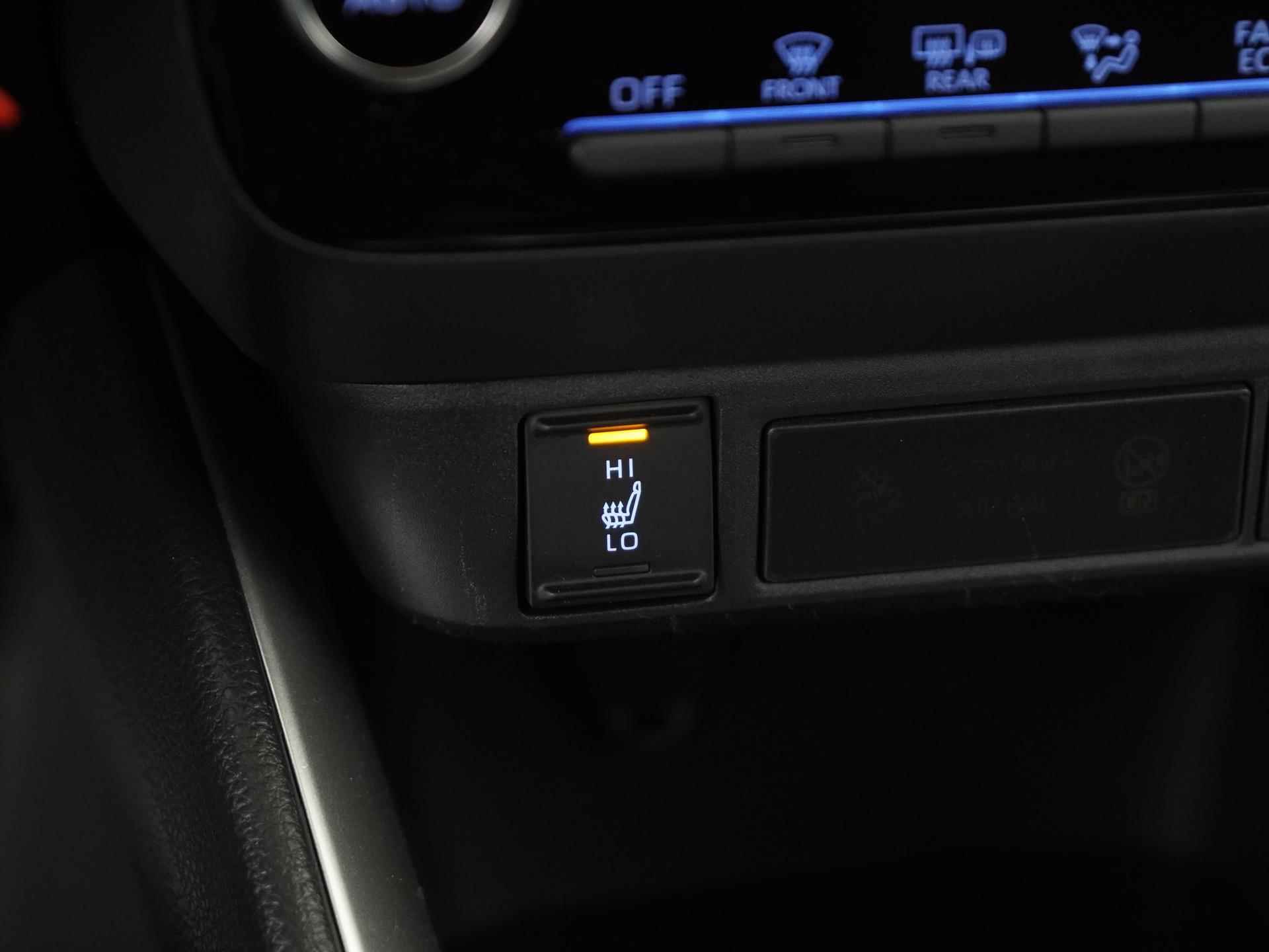 Toyota Yaris 1.5 Hybrid Pure | Carplay | Stoelverwarming | Zondag Open! - 32/32