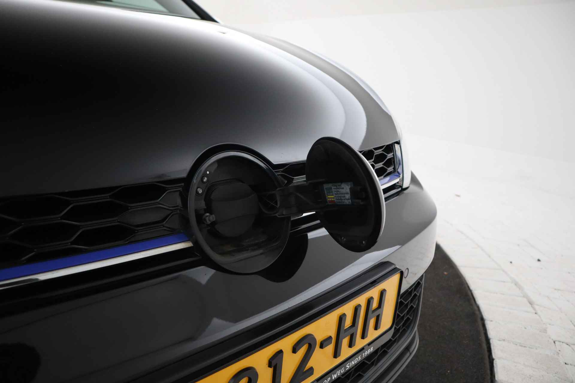 Volkswagen Golf 1.4 TSI PHEV GTE Apple carplay, Navigatie, Climate, - 8/37
