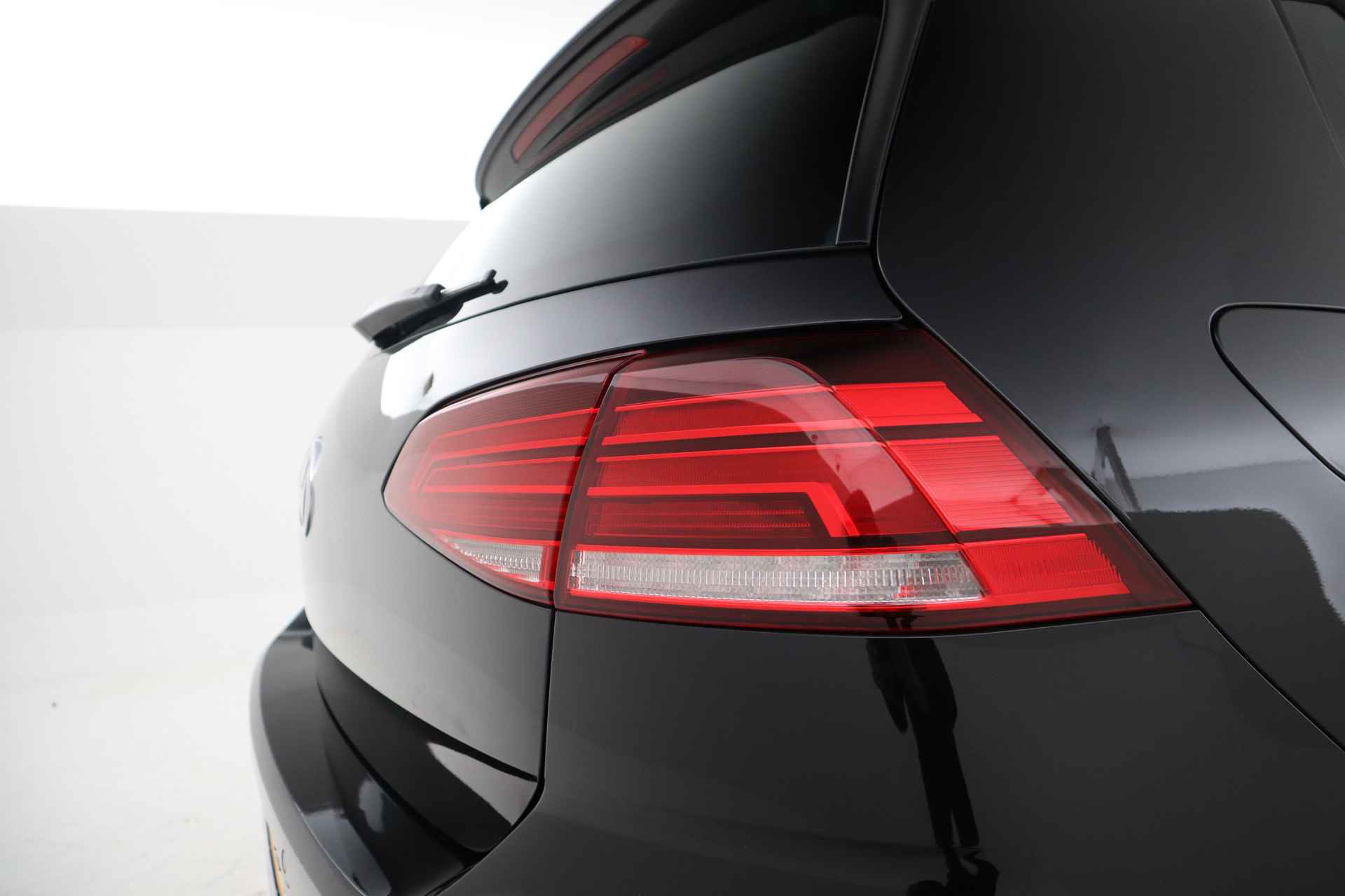 Volkswagen Golf 1.4 TSI PHEV GTE Apple carplay, Navigatie, Climate, - 14/37