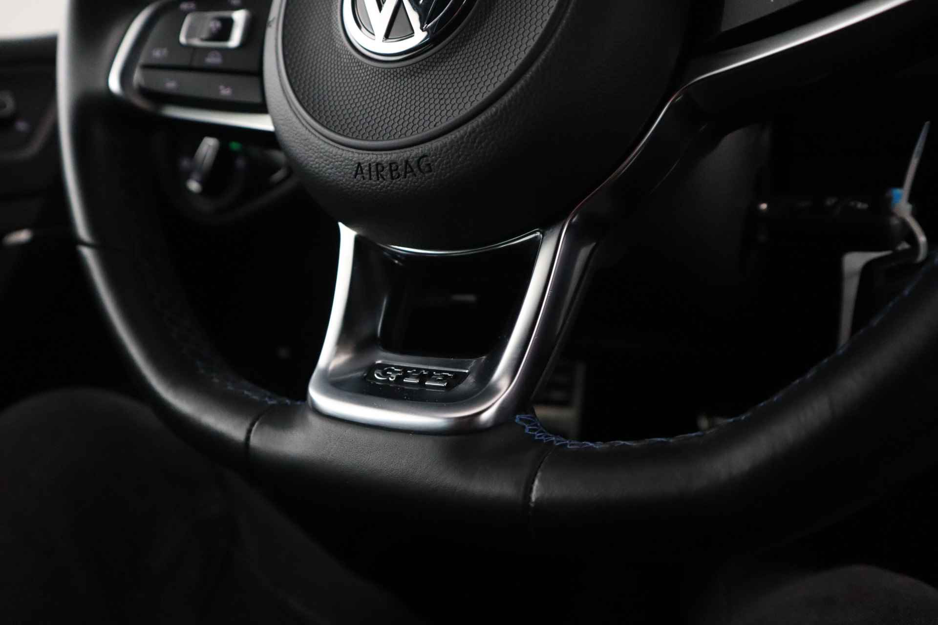 Volkswagen Golf 1.4 TSI PHEV GTE Apple carplay, Navigatie, Climate, - 31/37