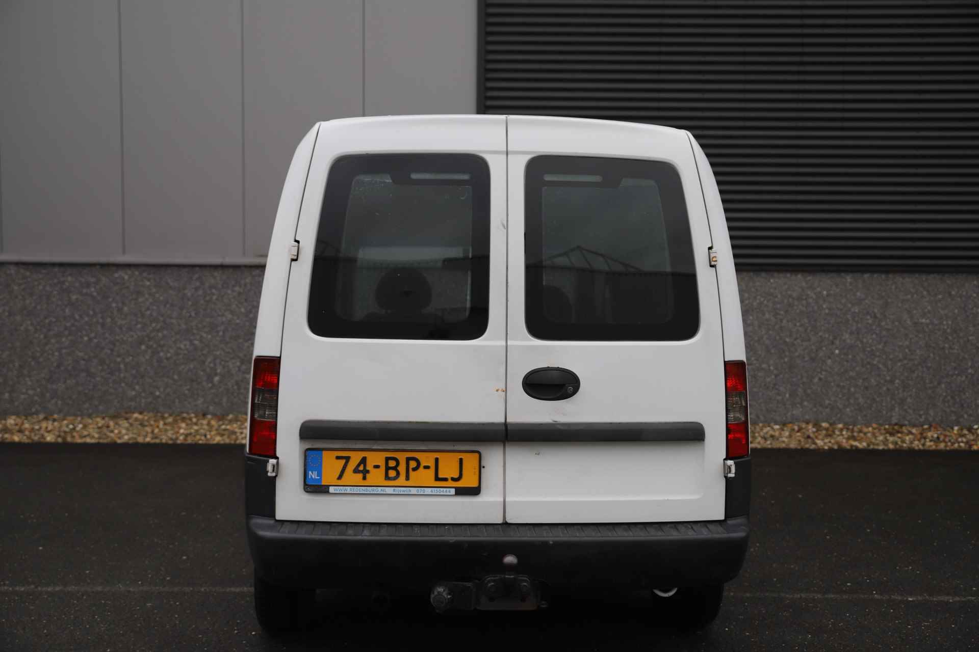 Opel Combo 1.7 DI Comfort Trekhaak/Zuinig & € 43 per mnd - 4/16