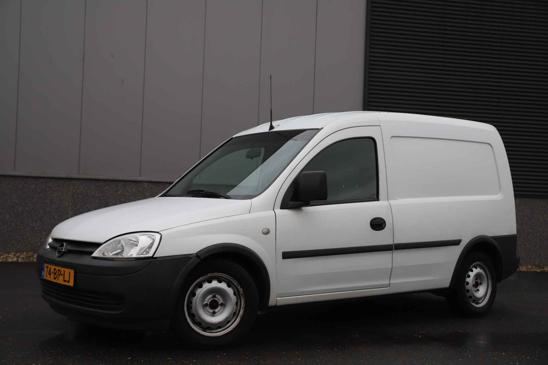 Opel Combo 1.7 DI Comfort Trekhaak/Zuinig & € 43 per mnd - 6/16