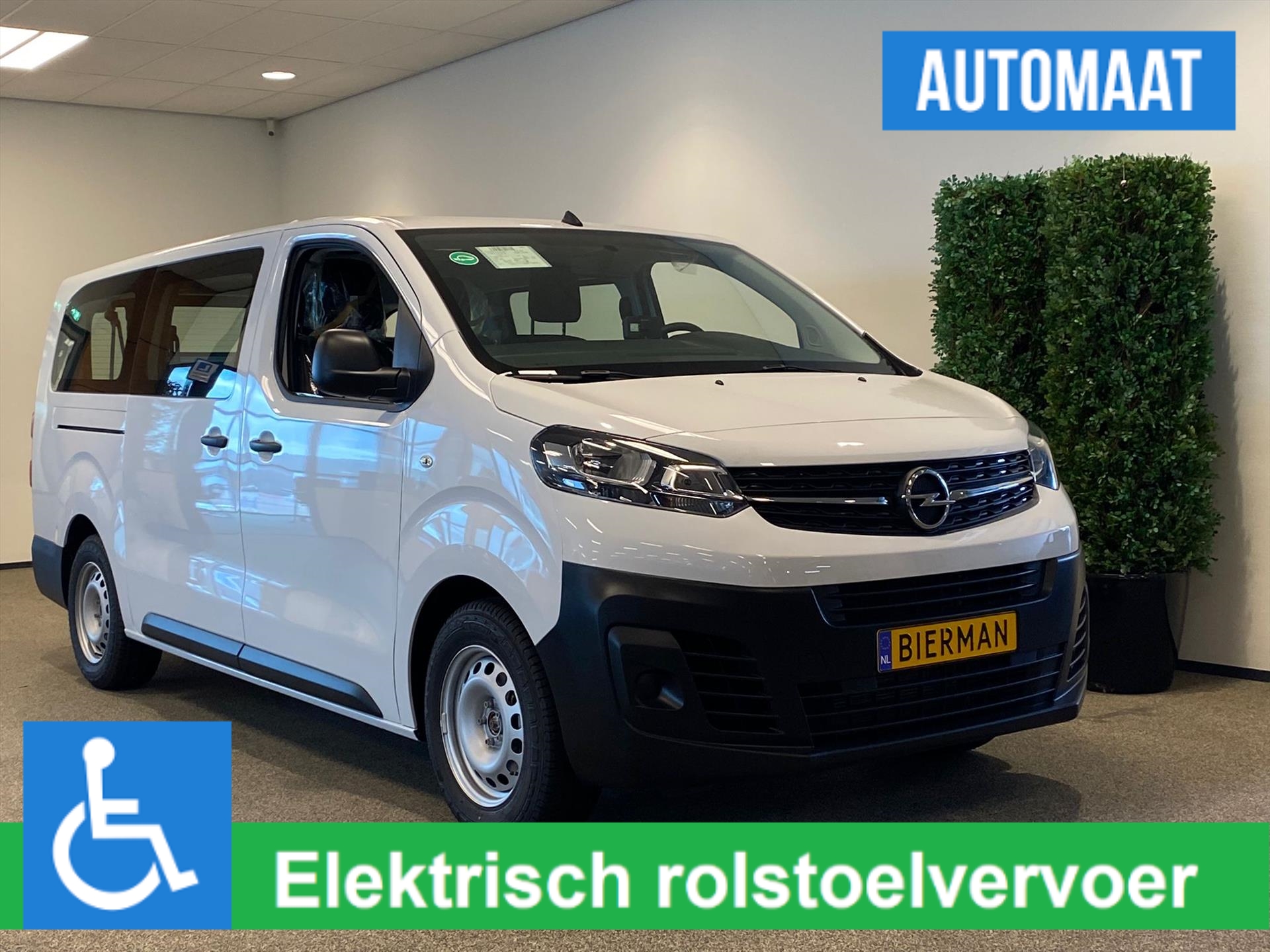 Opel Vivaro Electric Elektrisch 75 kwH L3H1 Rolstoelbus 6+1 Nieuw bij viaBOVAG.nl