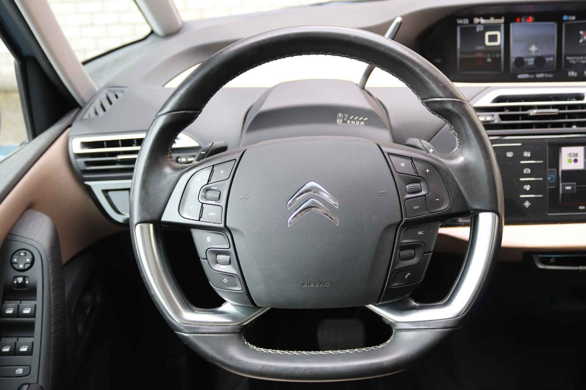 Citroen C4 Picasso 1.6 e-THP 165 EAT6 Intensive | Panoramadak | Lichtmetalen velgen 17" | Trekhaak - 24/28