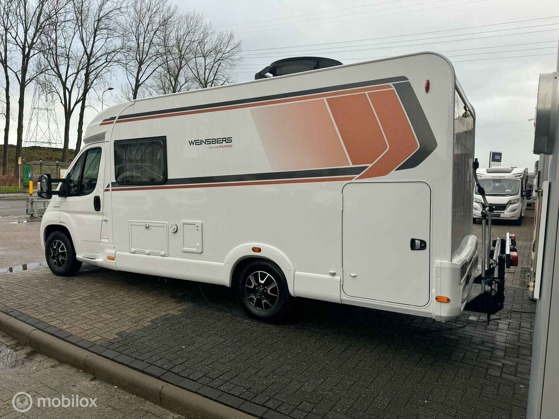 Weinsberg 600MEG Pepper Edition Enkele Bedden 2X Airco Zonnepaneel - 4/31