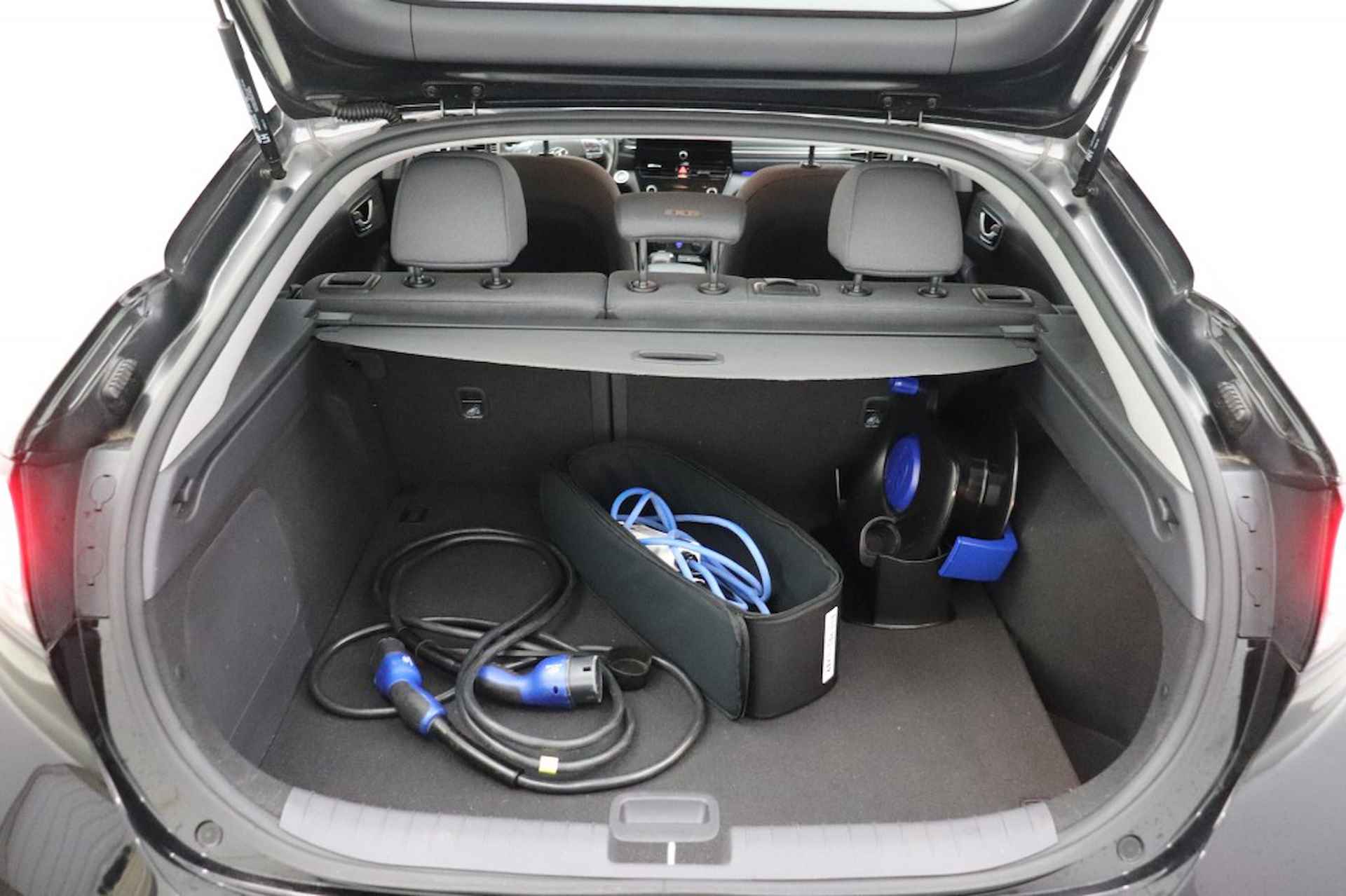 HYUNDAI Ioniq Comfort EV 38 kWh - Carplay, Camera - 10/27