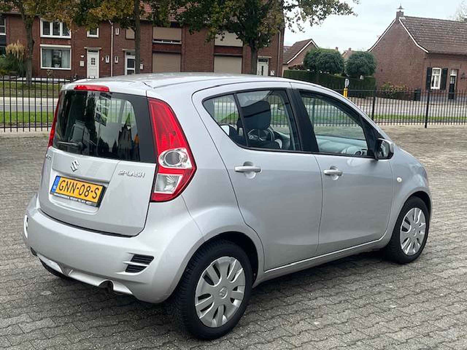 Suzuki Splash 1.2 Comfort, 1 jaar Bovag Garantie 4 season banden - 3/24