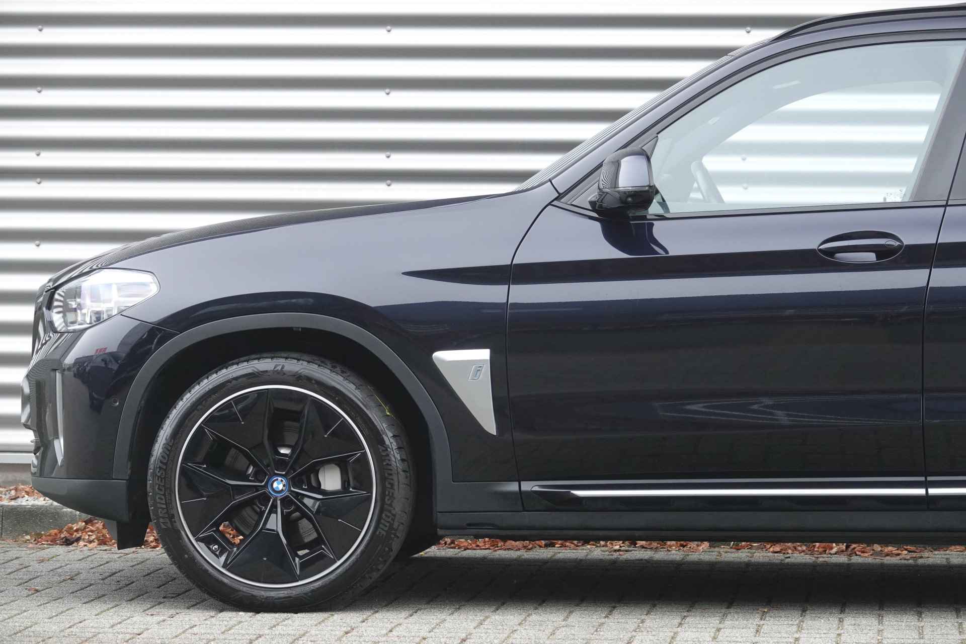 BMW iX3 High Executive 80 kWh | Pano | Trekhaak | ACC | Head-Up | H & K | Adaptive LED | - 4/35