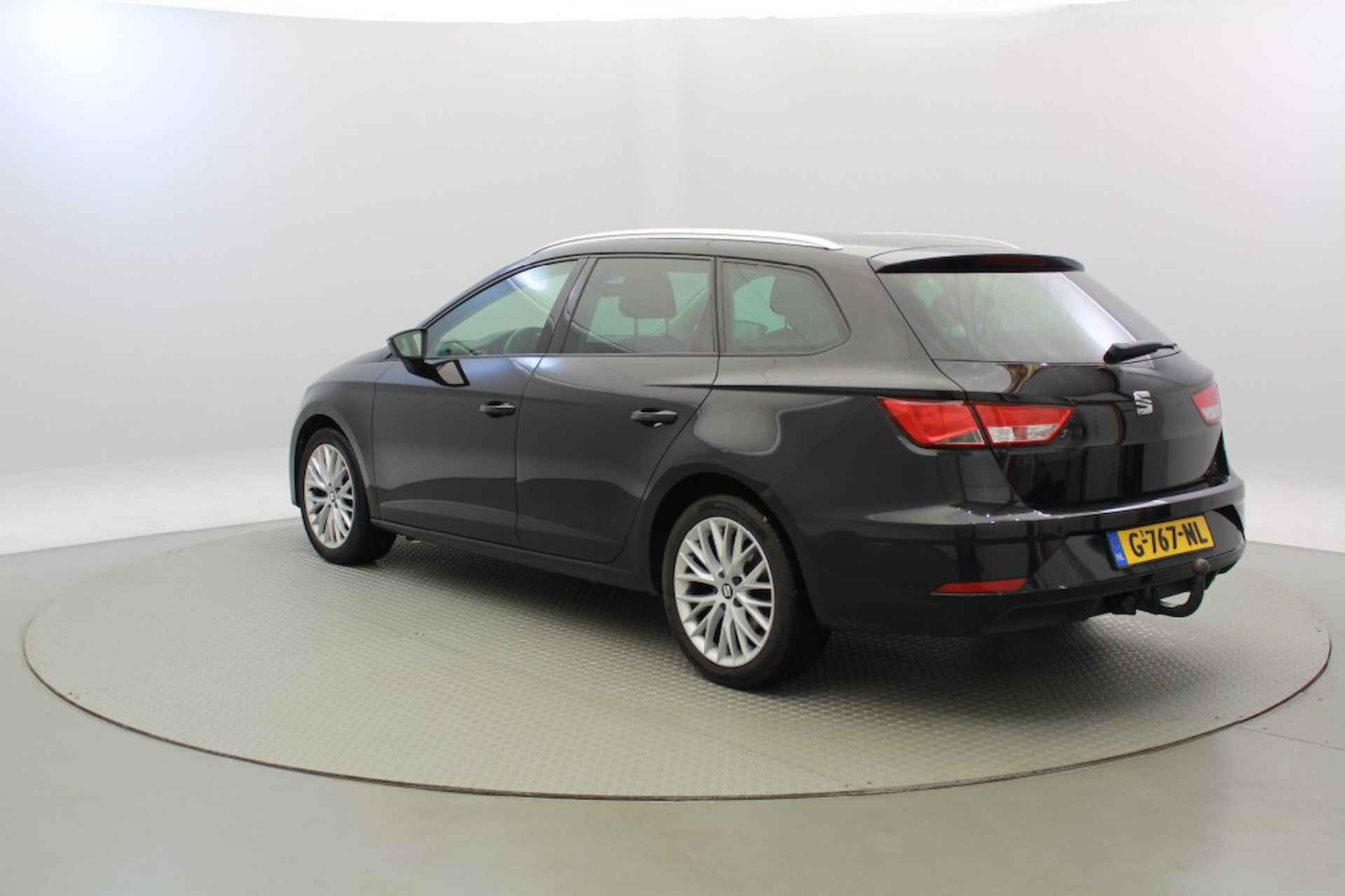 SEAT Leon 1.5 TGI Style Business Intense Automaat - 3/24