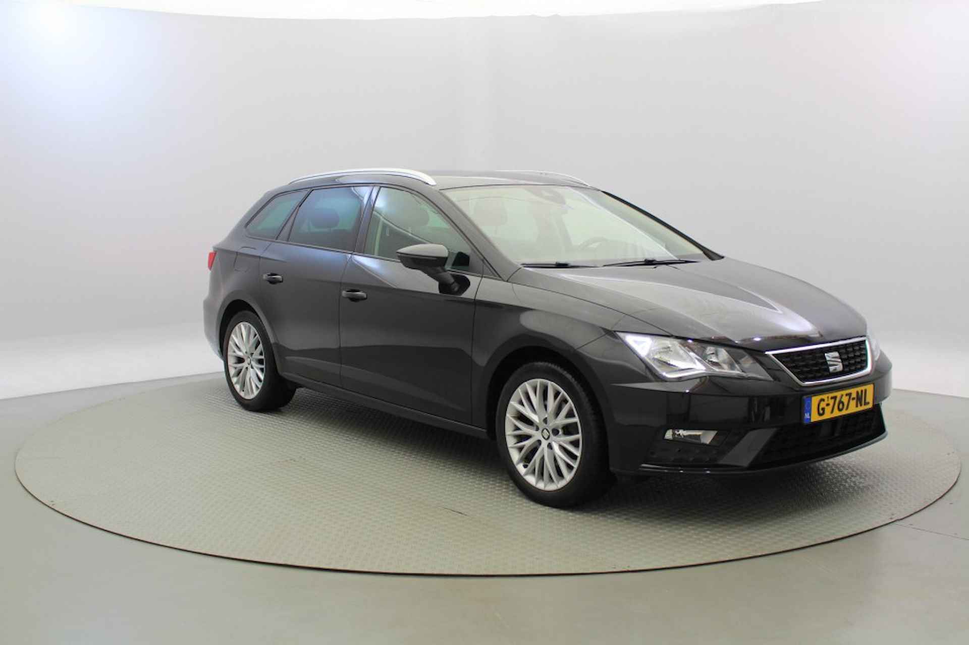 SEAT Leon 1.5 TGI Style Business Intense Automaat - 4/24