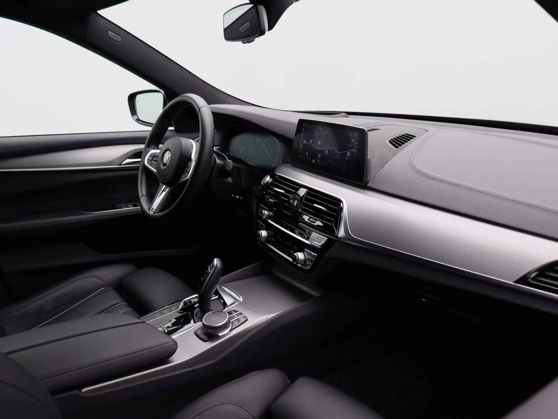 BMW 6-serie Gran Turismo 630i High Executive M-sport | Active Steering | Comfort Access | BMW Head-Up Display - 43/49
