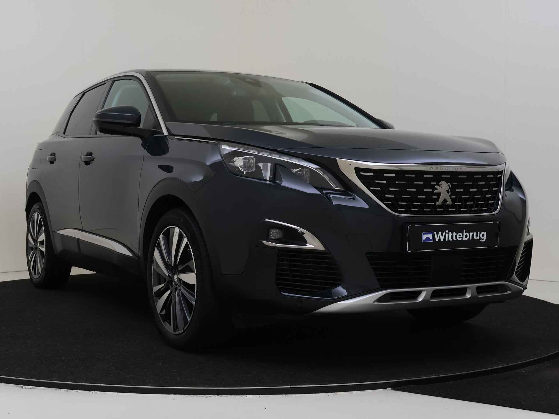 Peugeot 3008 1.2 PureTech Allure 130 pk | Trekhaak | Climate Control | Navigatie by App - 4/28