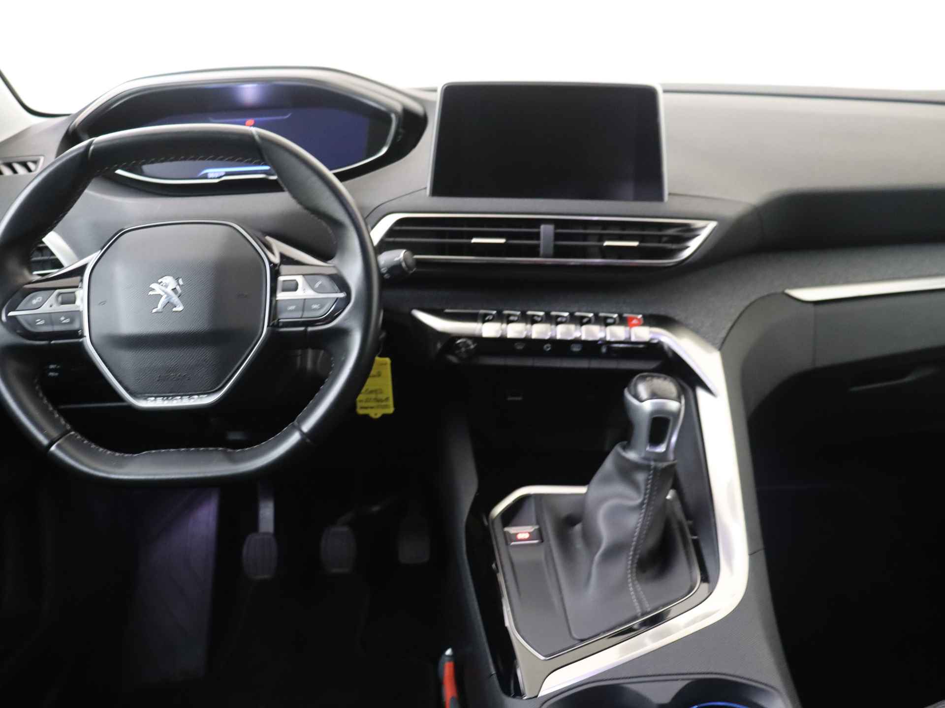 Peugeot 3008 1.2 PureTech Allure 130 pk | Trekhaak | Climate Control | Navigatie by App - 6/28