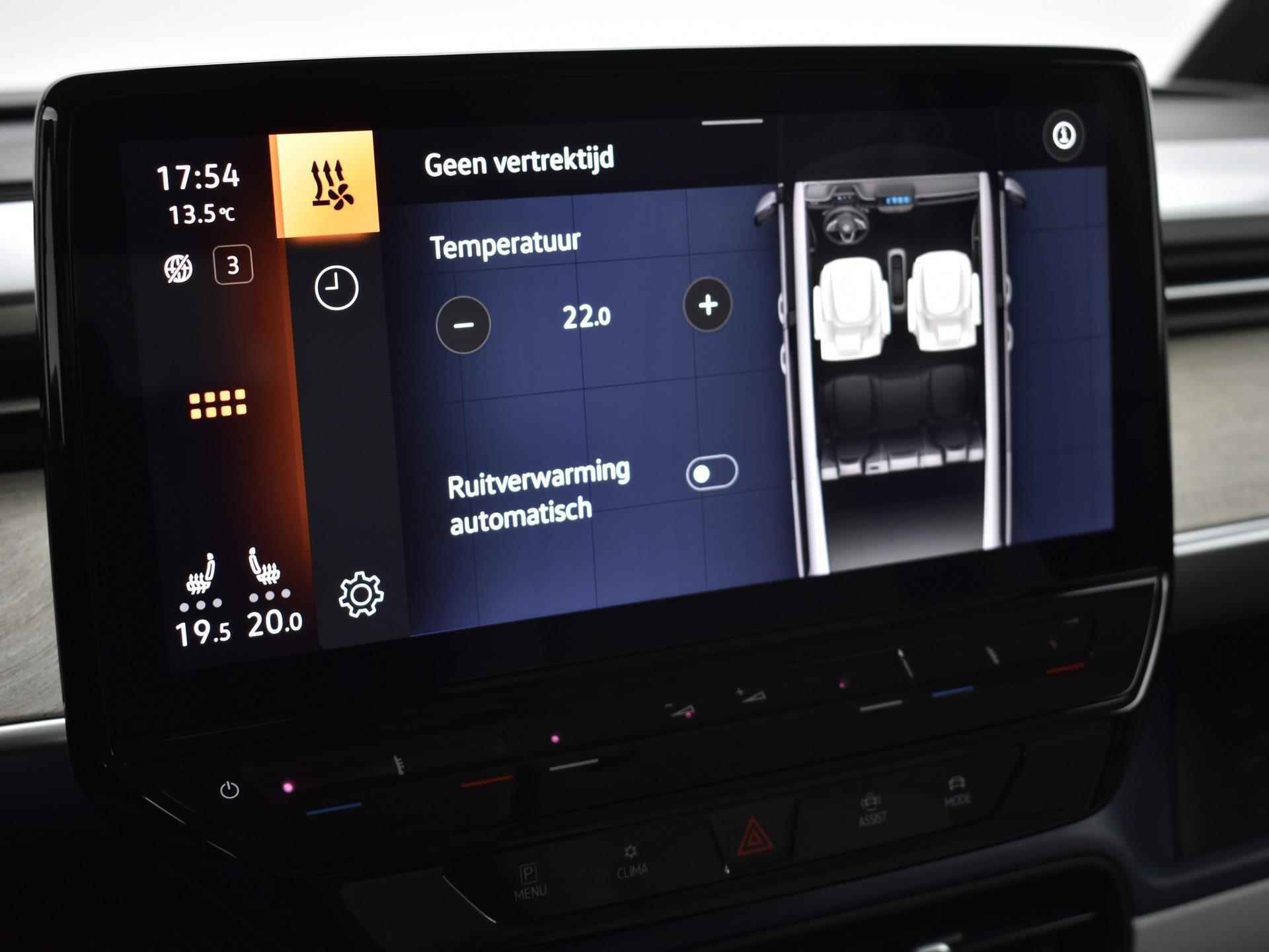 Volkswagen ID. Buzz Pro Advantage Elektromotor 150 kW(204 pk)  · Assistance pakket · Design pakket · Interieur pakket · Multimedia pakket · Open & Close pakket plus · voorstoelen verwarmbaar · MEGA Sale - 35/40